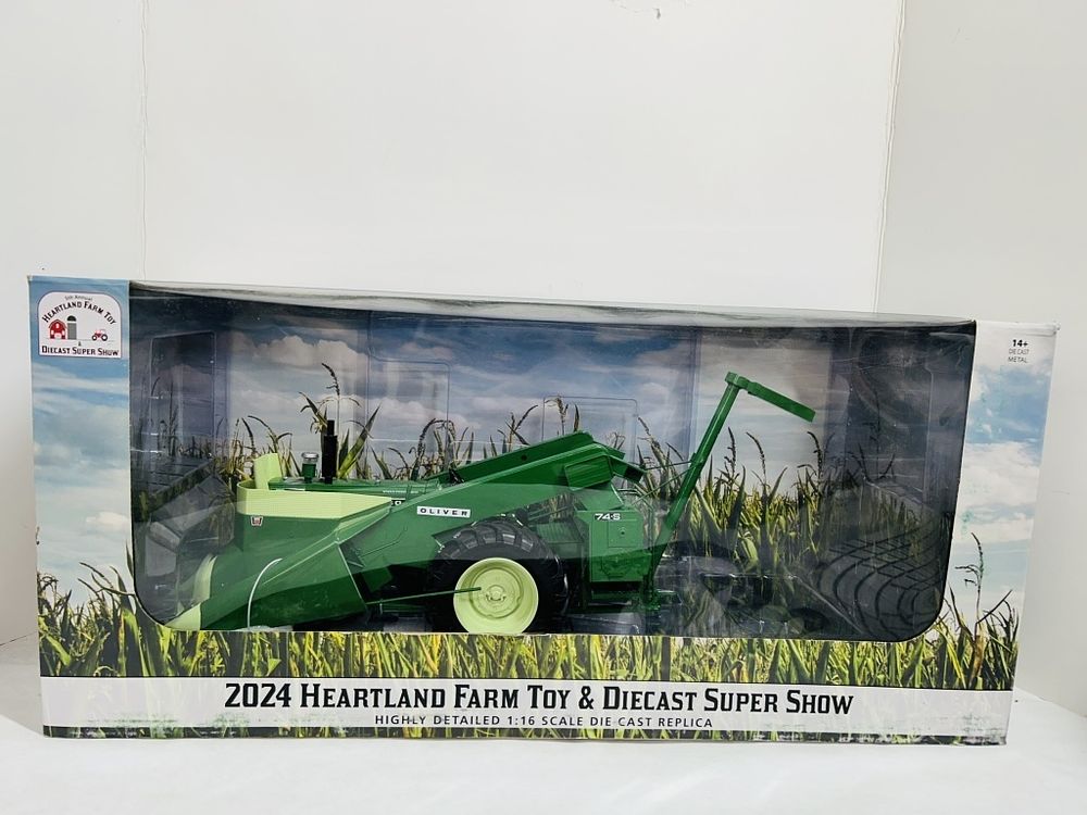 Lot 306: SPECCAST 1/16 OLIVER 1650 W/CORN PICKER