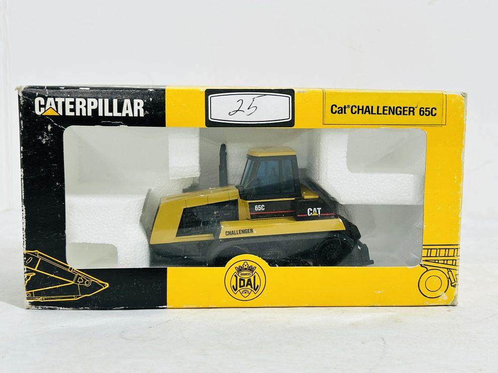 Lot 375: CATERPILLAR CHALLENGER 65C