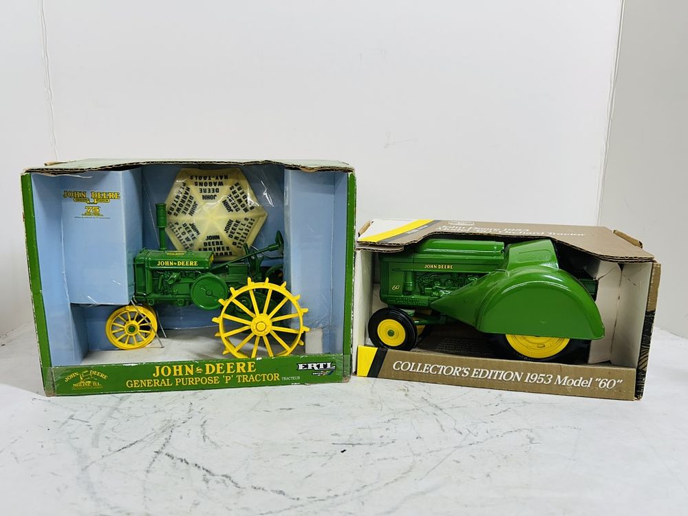 Lot 403: (2) 1/16 ERTL JOHN DEERE TRACTORS