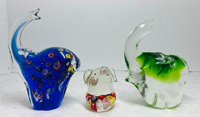 Murano-Style Art Glass Elephant Figurines. A trio of hand-blown art glass elephant figurines 