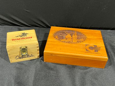 Winchester and North American Hunting Club Memorabilia. A collection of hunting-themed items 
