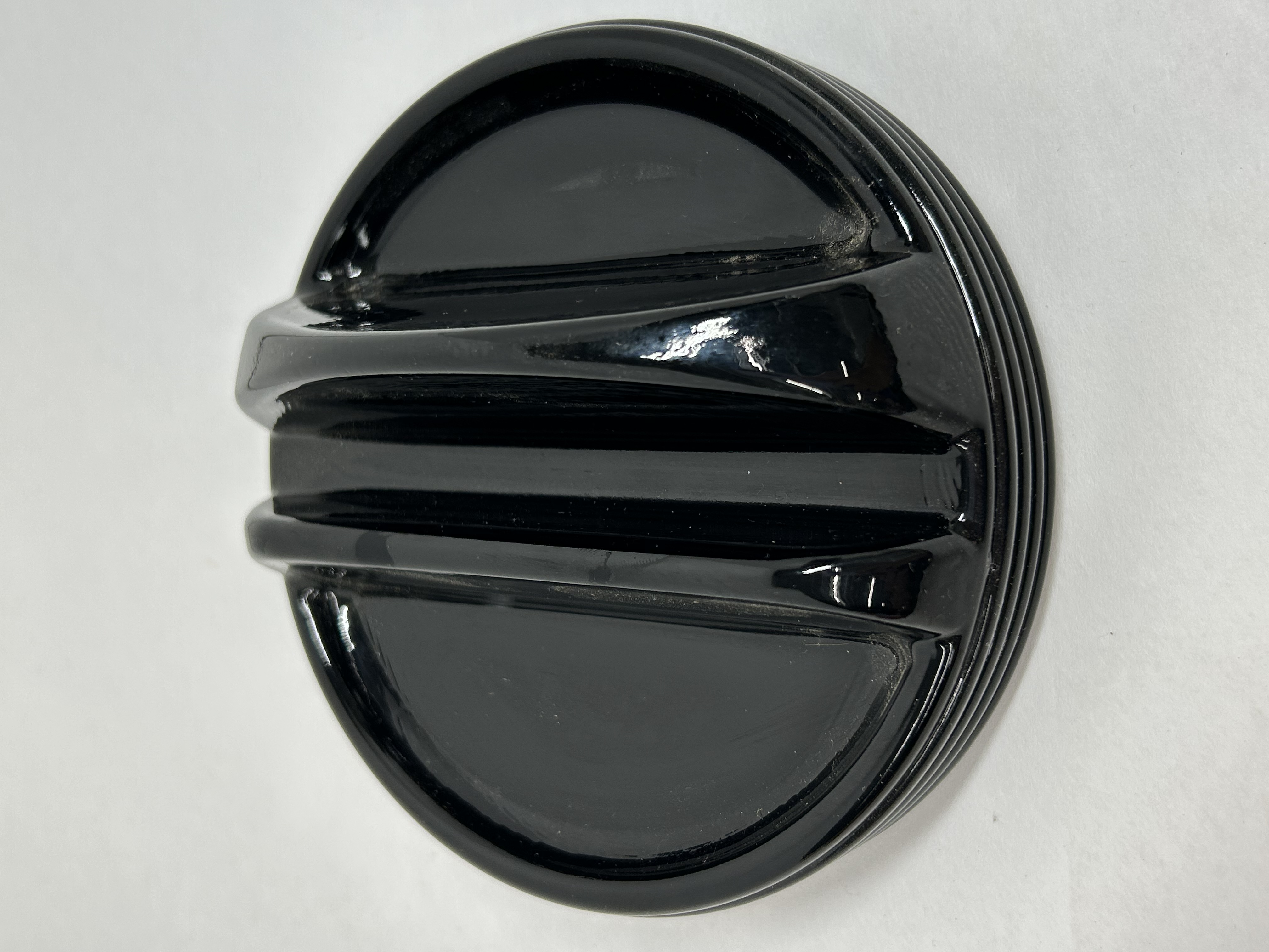 MOSSER BLACK PHONE HOLDER