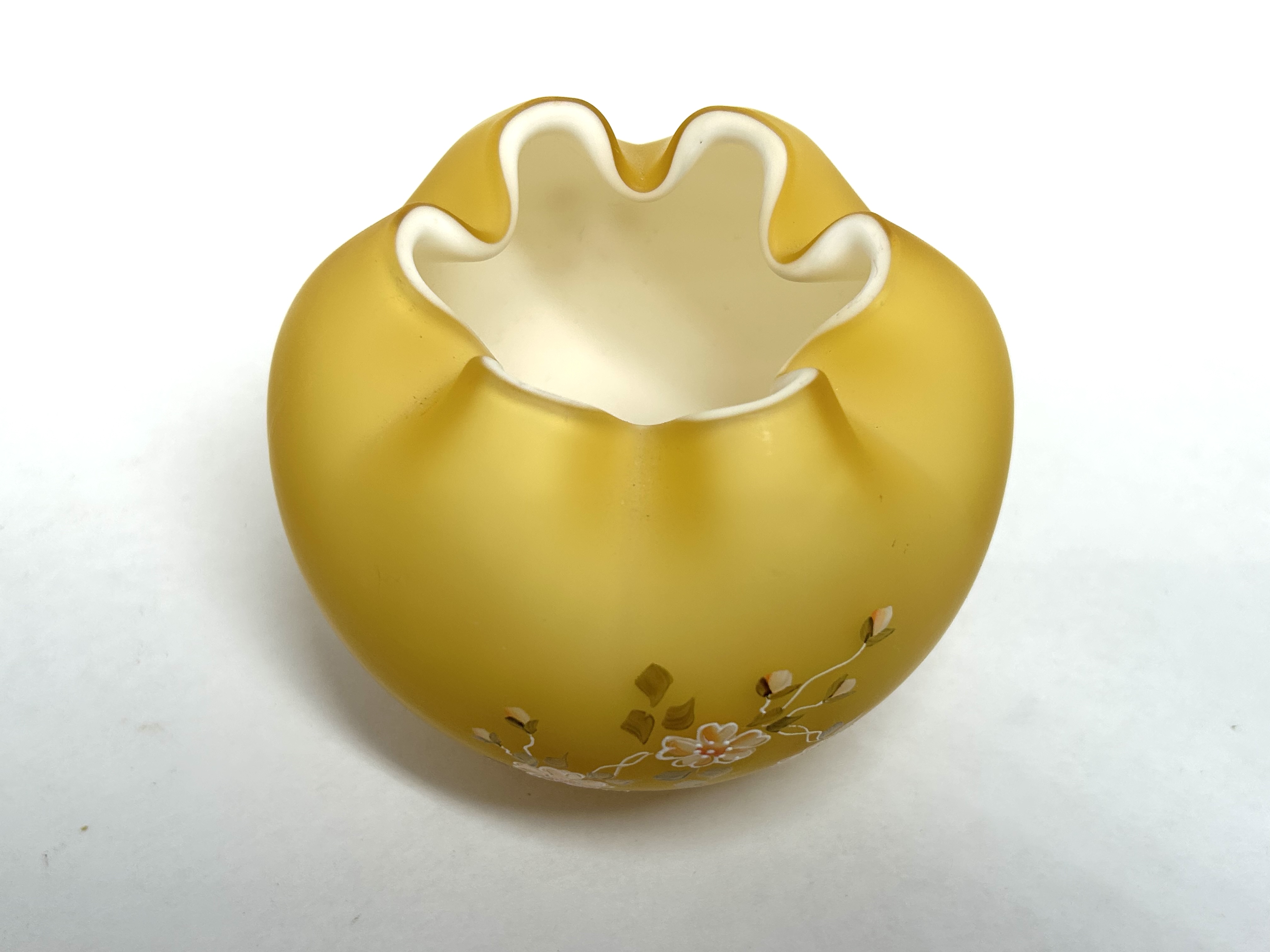 TWO FENTON ART GLASS BOWLS