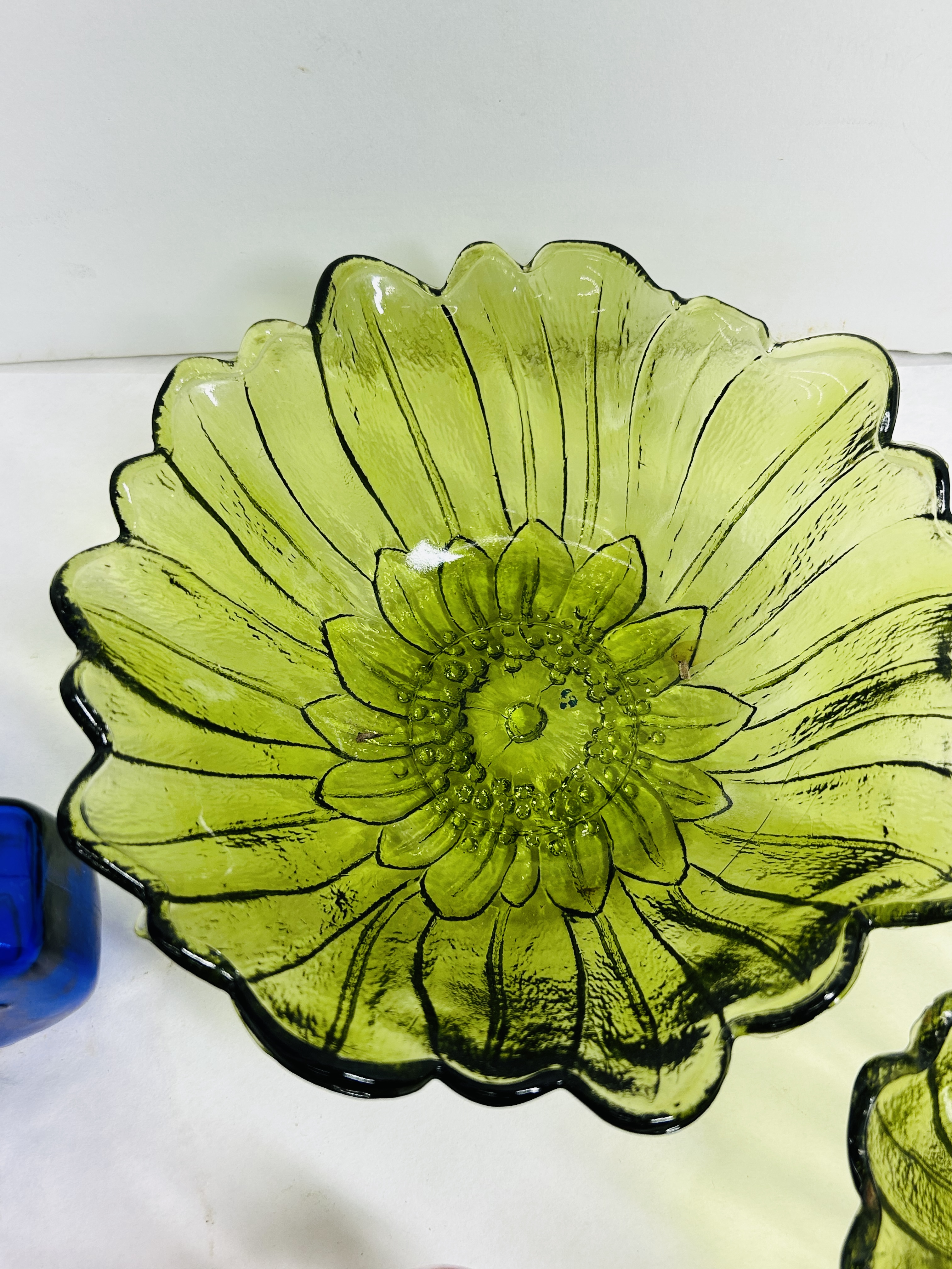 VARIOUS MAKERS, ASSORTED GLASSWARE, 20TH CENTURY