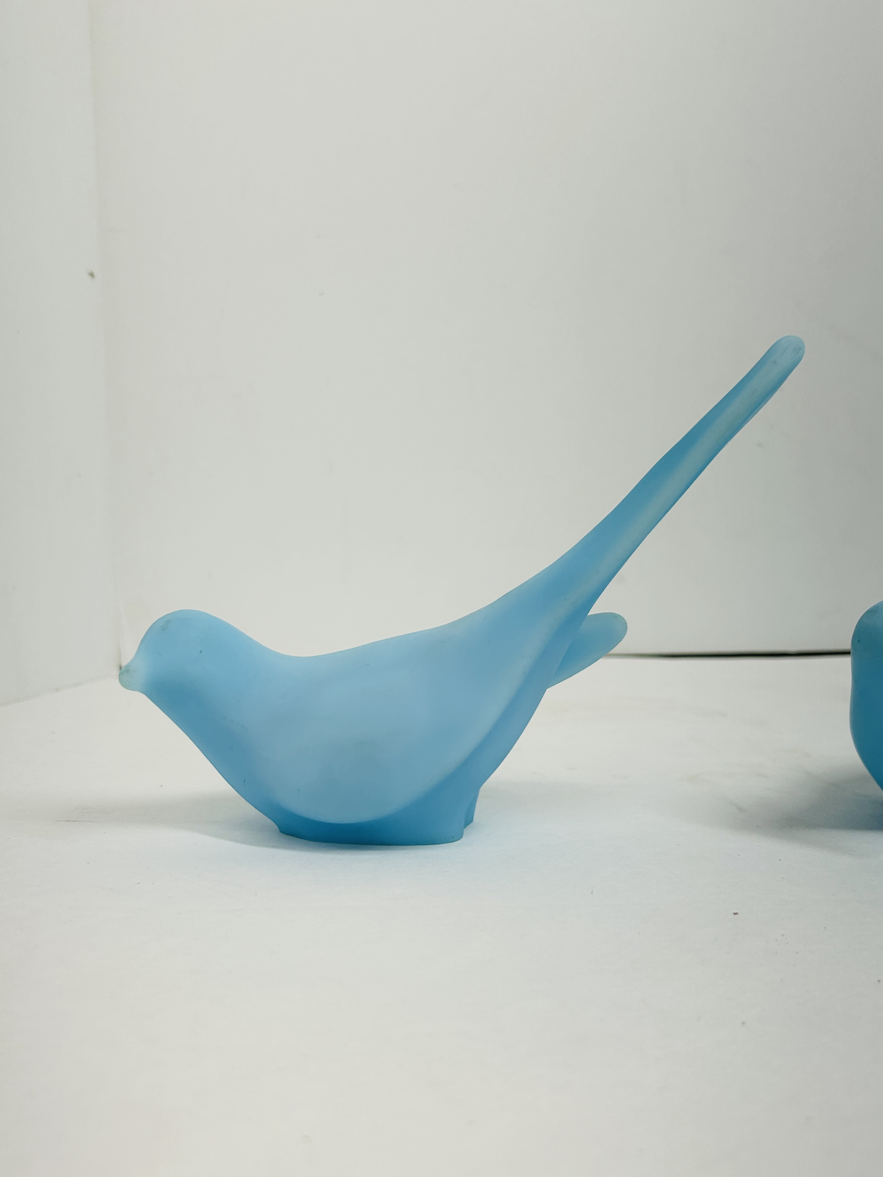 FENTON BLUE SATIN BIRDS, 1970S