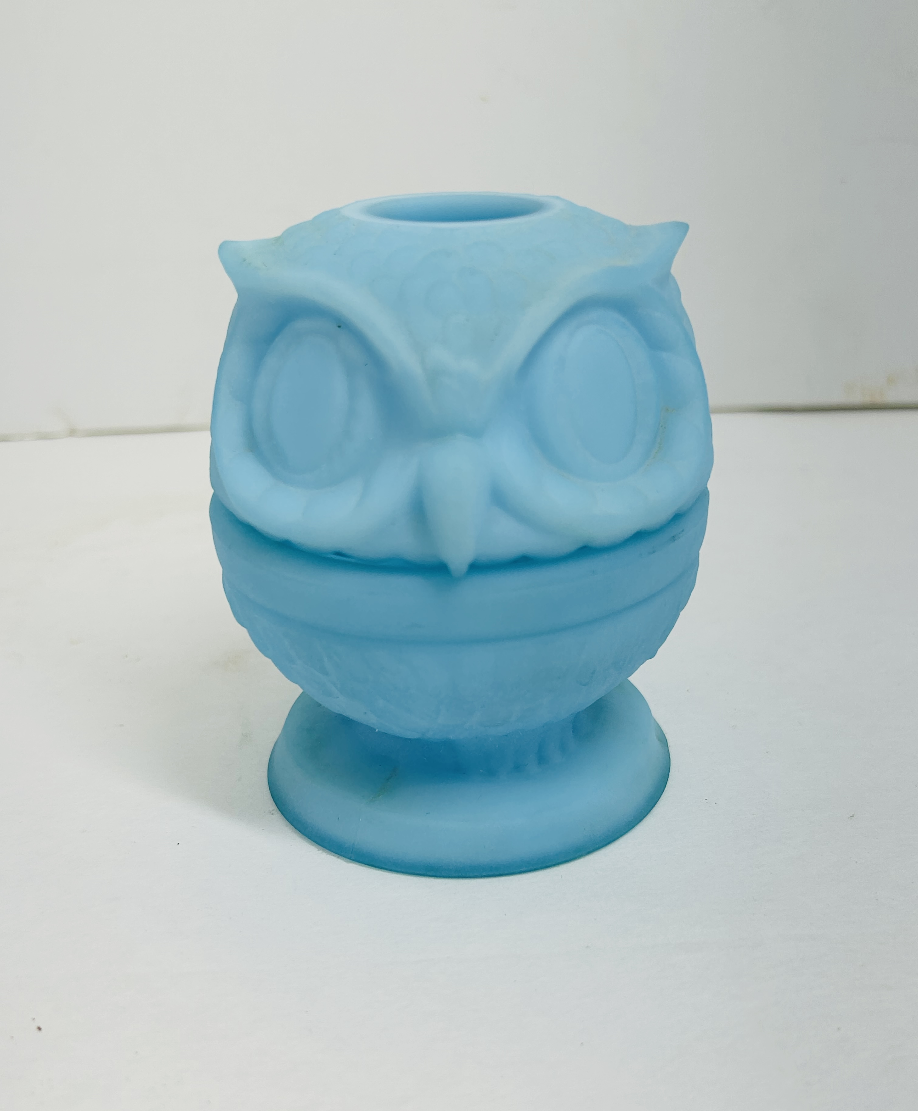 FENTON BLUE SATIN OWL FAIRY LAMP