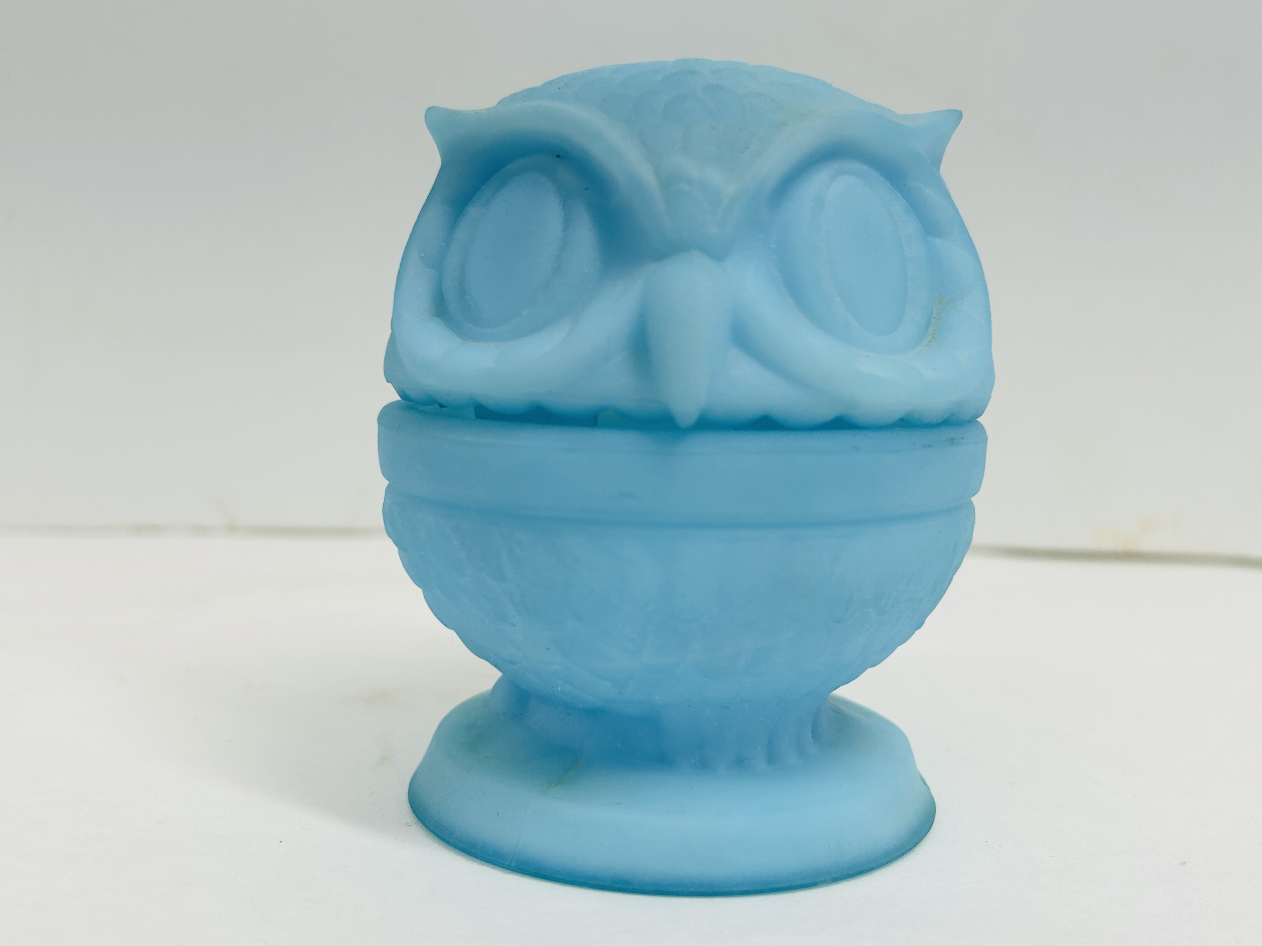 FENTON BLUE SATIN OWL FAIRY LAMP