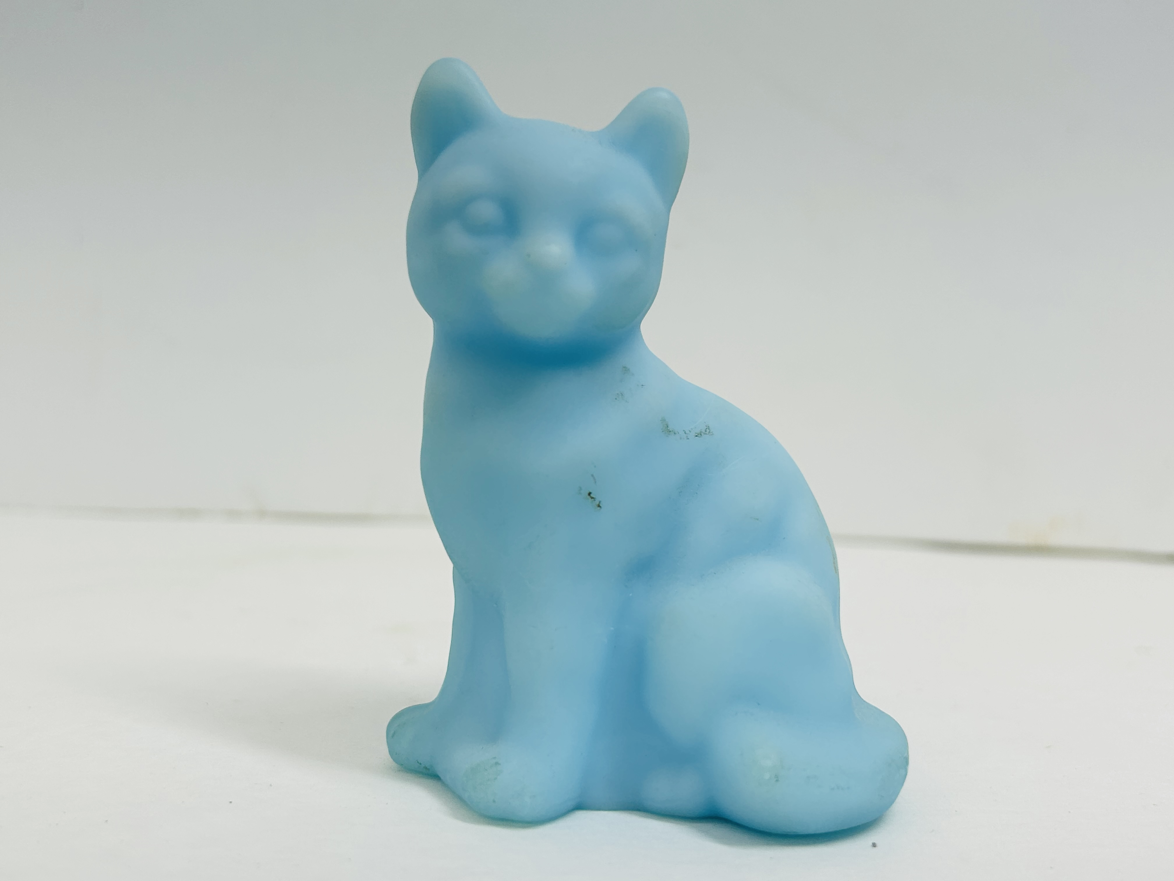 FENTON BLUE SATIN CAT