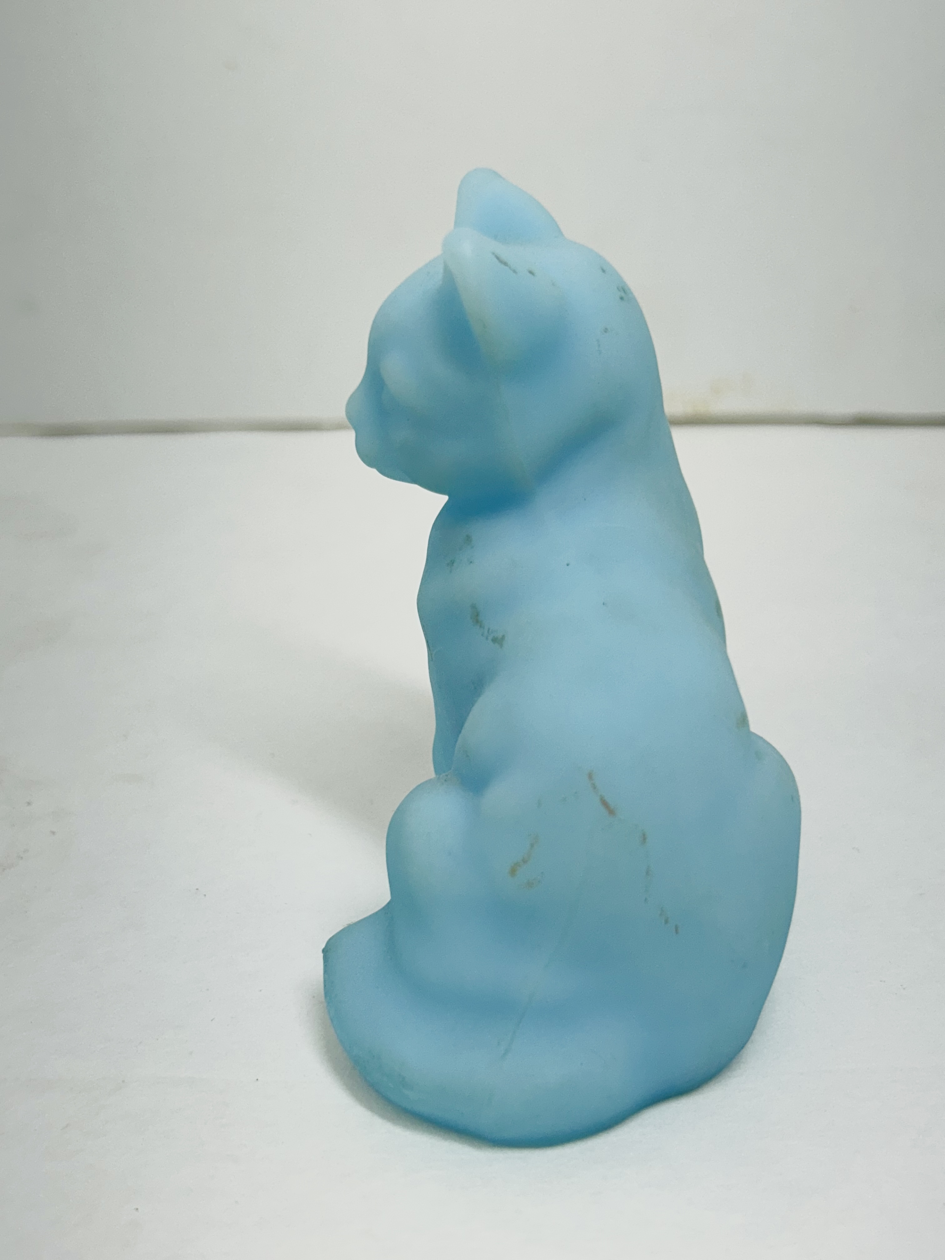 FENTON BLUE SATIN CAT