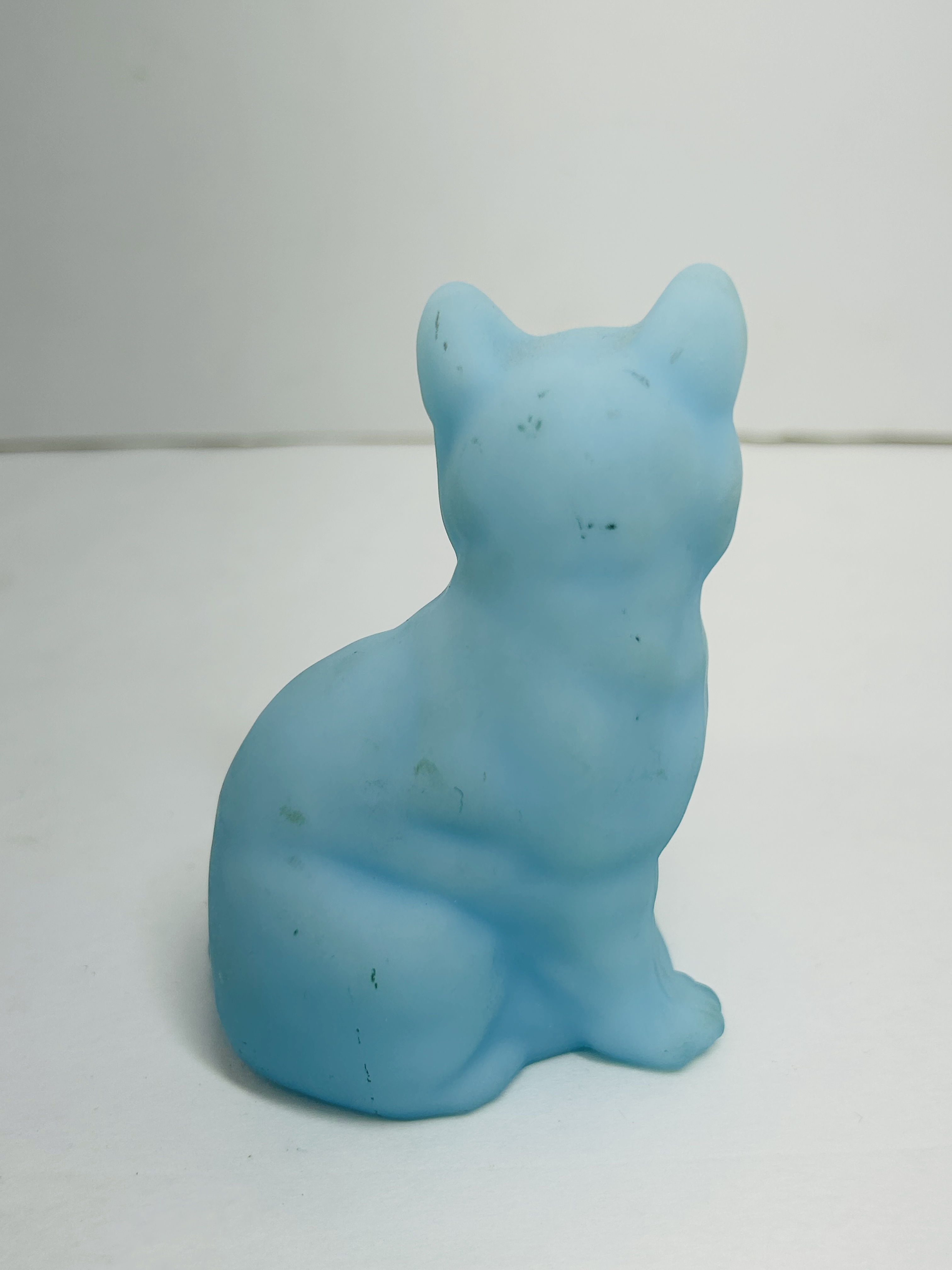 FENTON BLUE SATIN CAT
