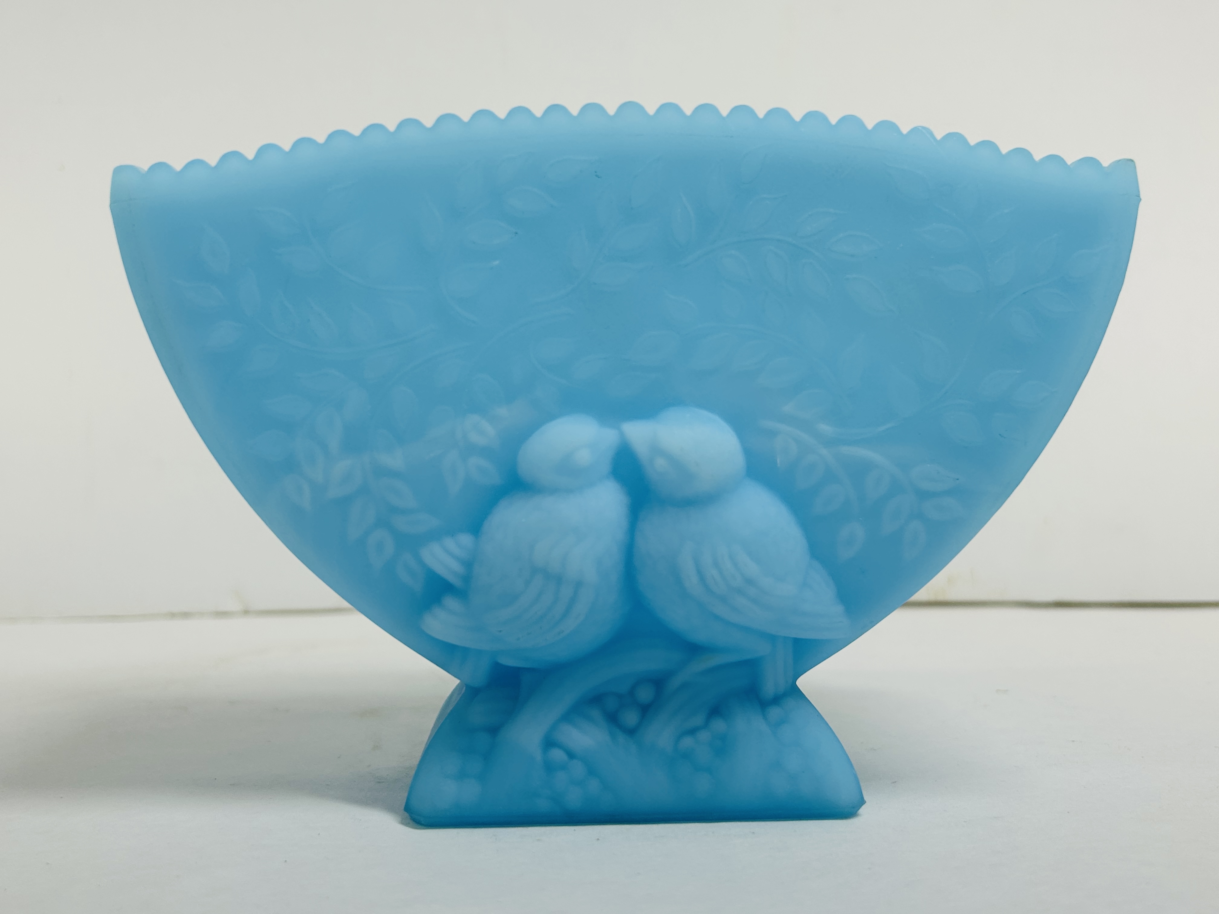 FENTON BLUE SATIN FAN VASE, CIRCA 1970S