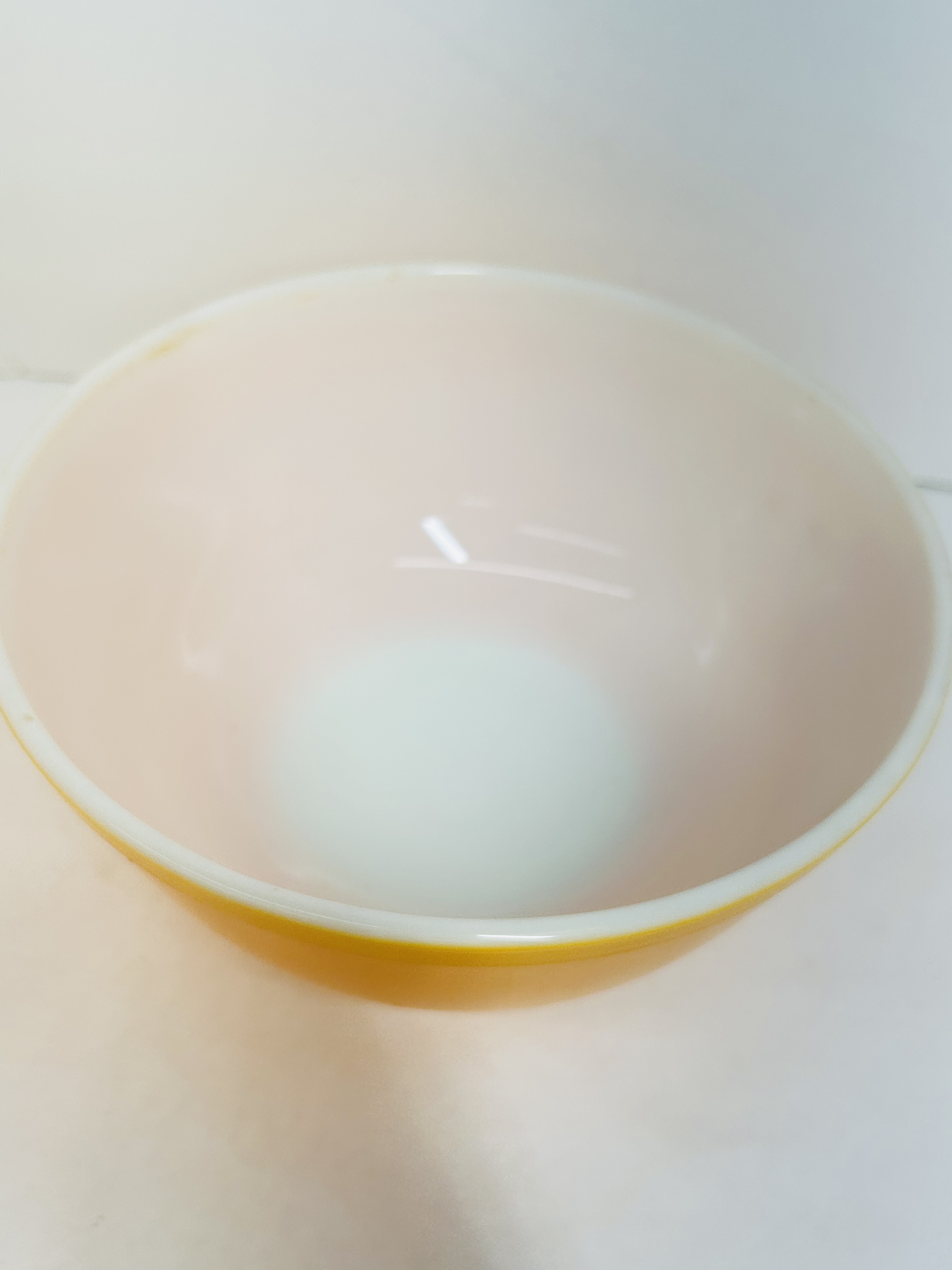 PYREX GRADUATED OPAL GLASS BOWLS, C. 1960