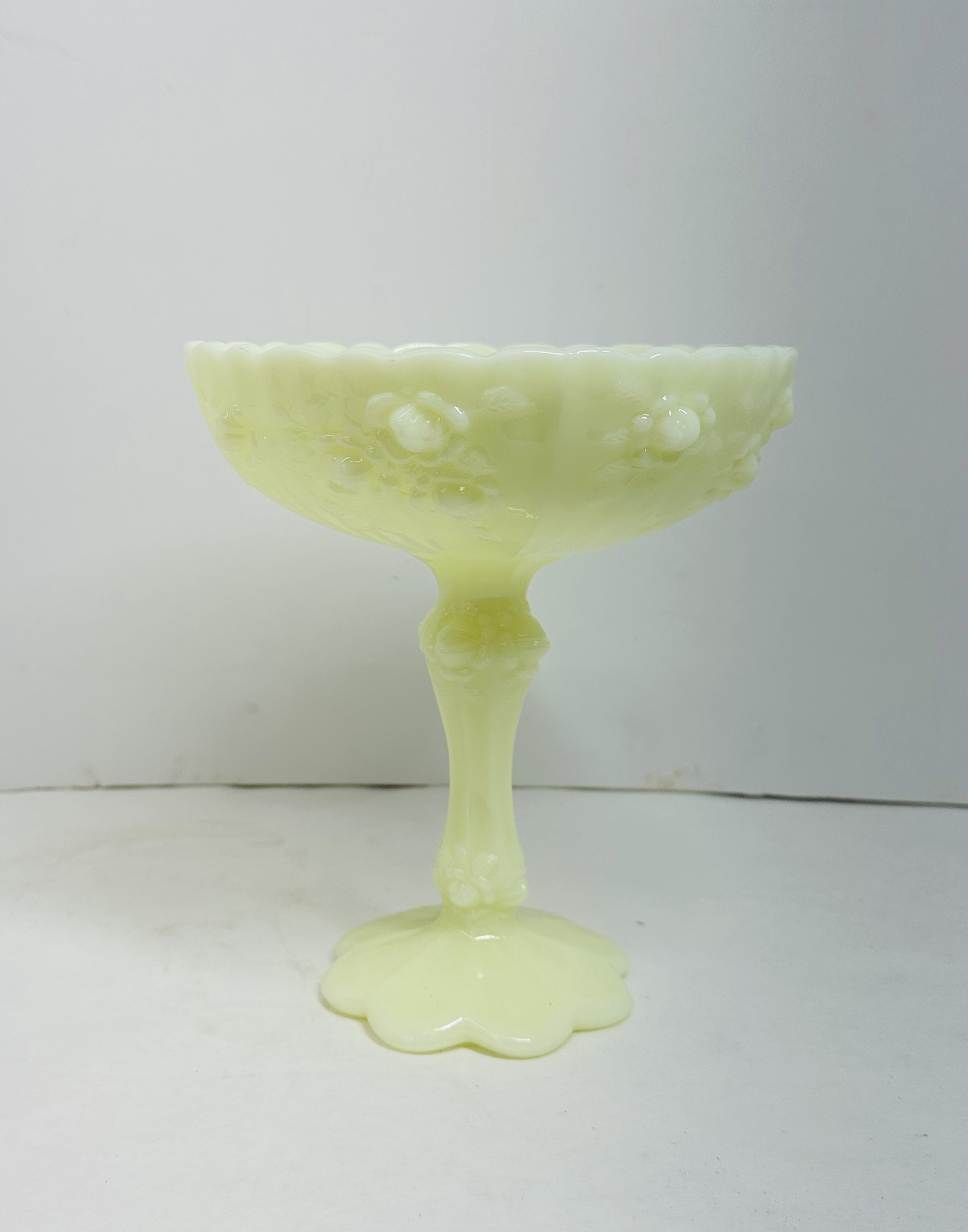 FENTON CUSTARD GLASS ROSE COMPOTE, 1970S