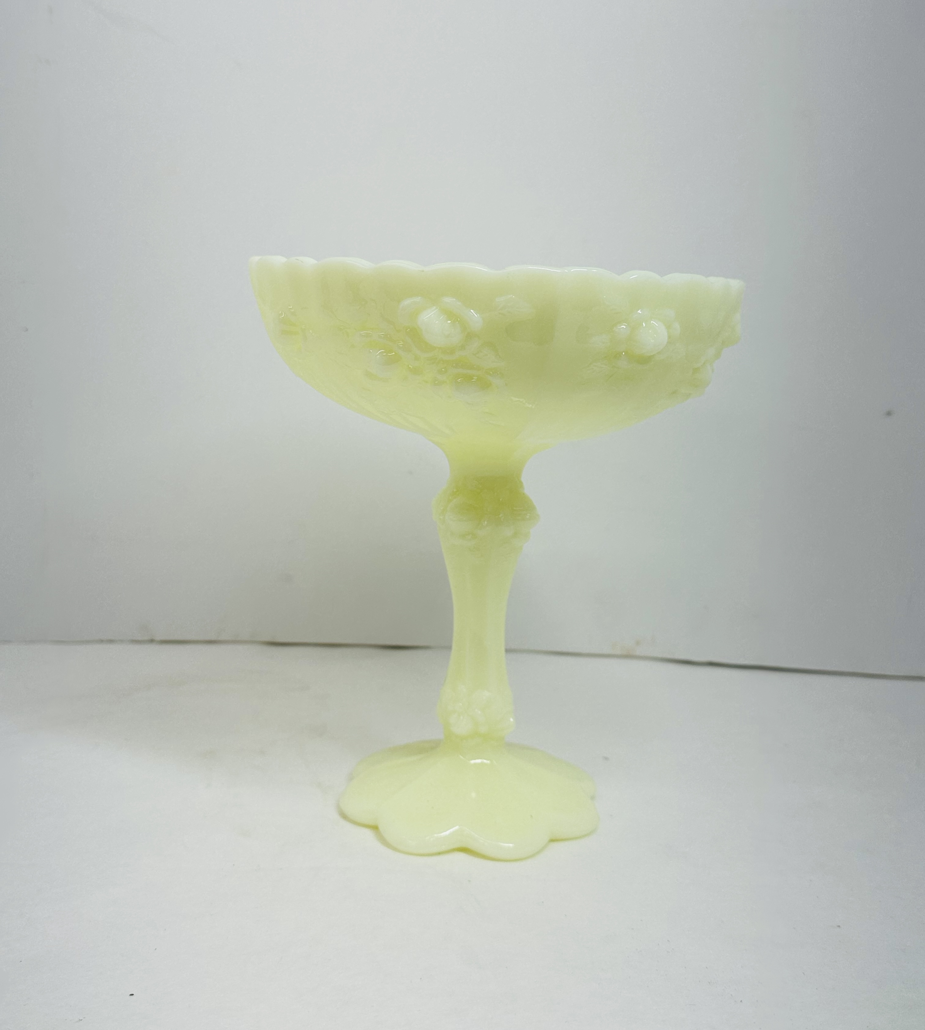 FENTON CUSTARD GLASS ROSE COMPOTE, 1970S