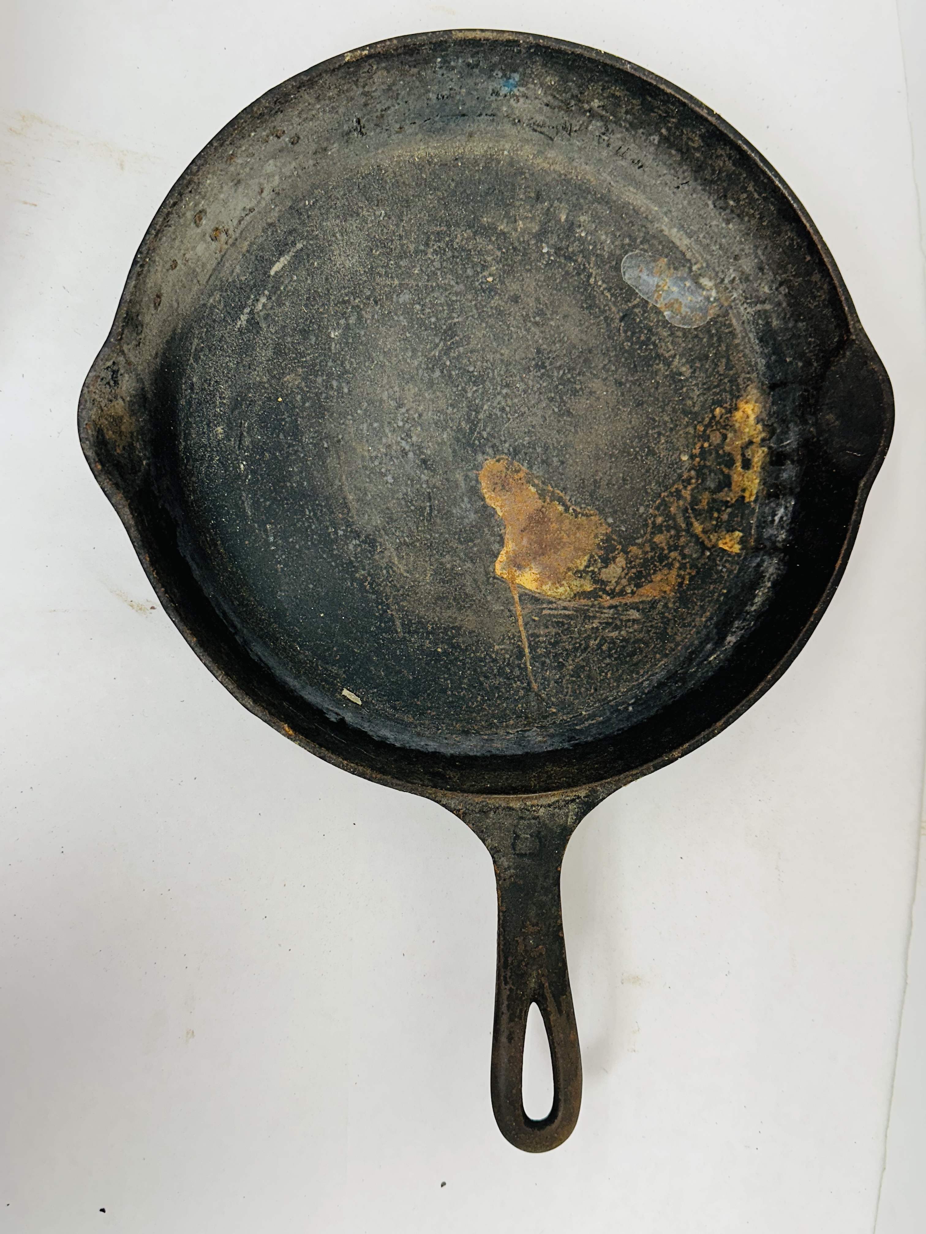 GRISWOLD CAST IRON SKILLET, 20TH CENTURY