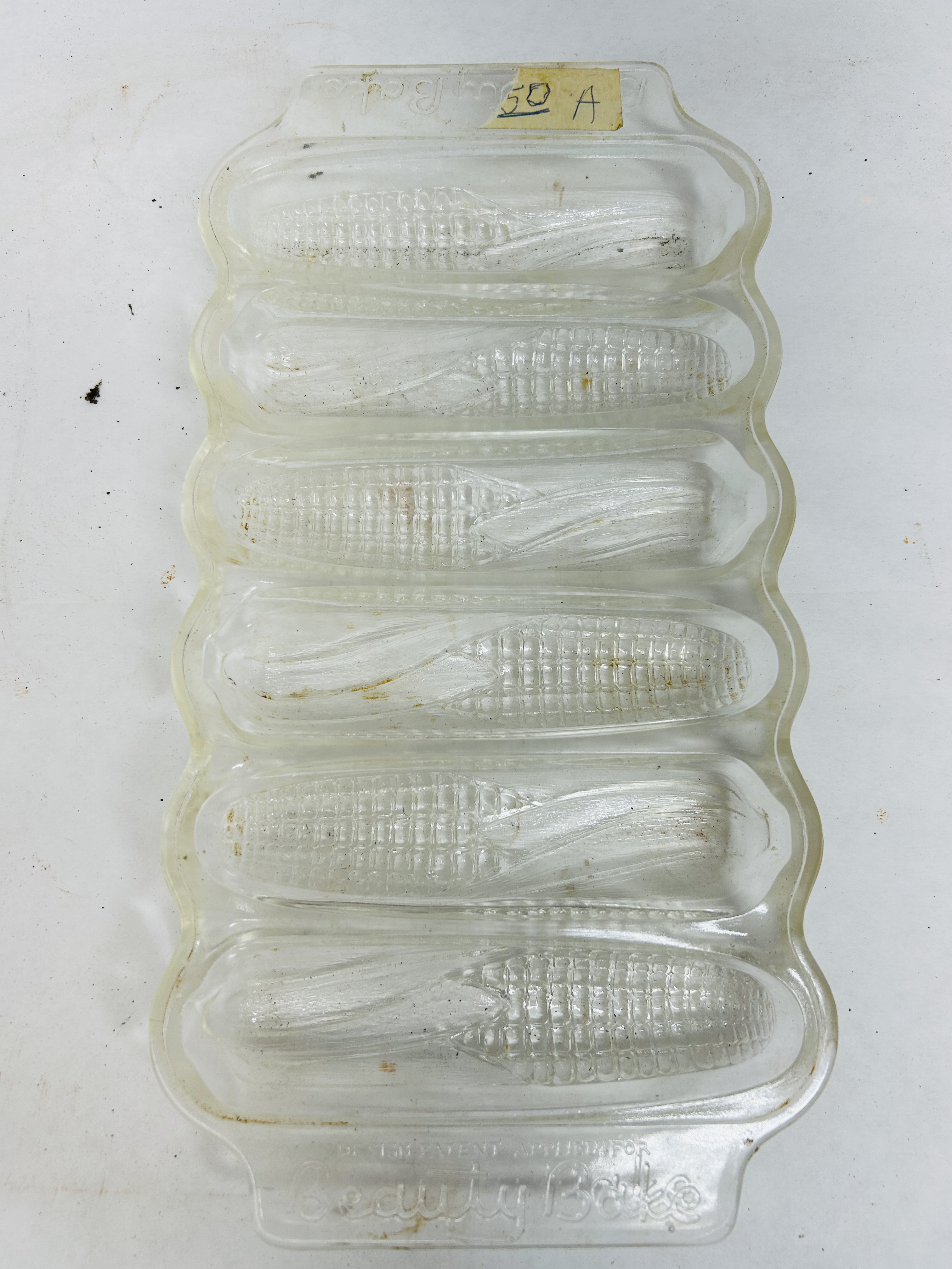 BEAUTYBAKE GLASS CORNBREAD PAN, C.1950