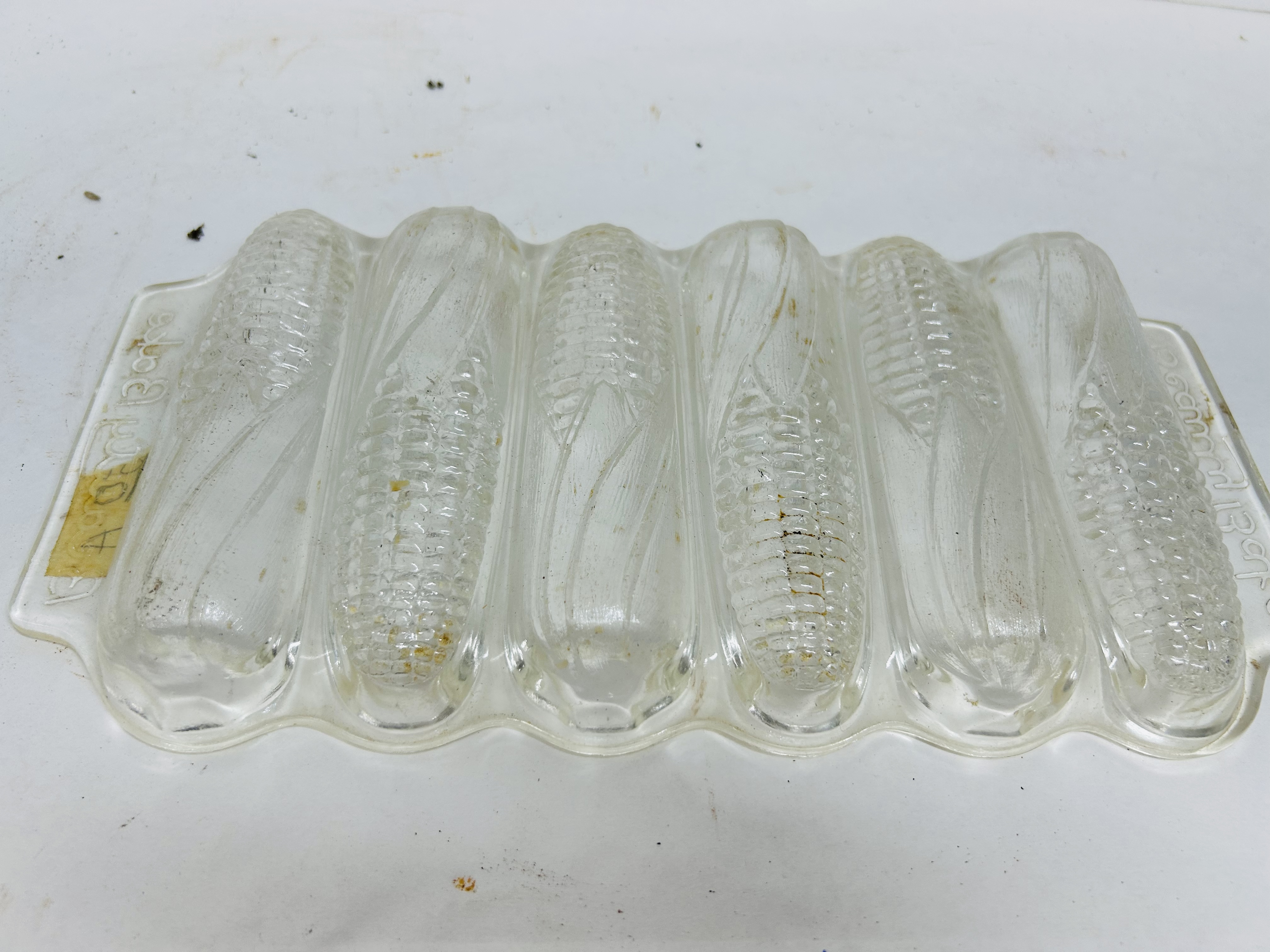 BEAUTYBAKE GLASS CORNBREAD PAN, C.1950