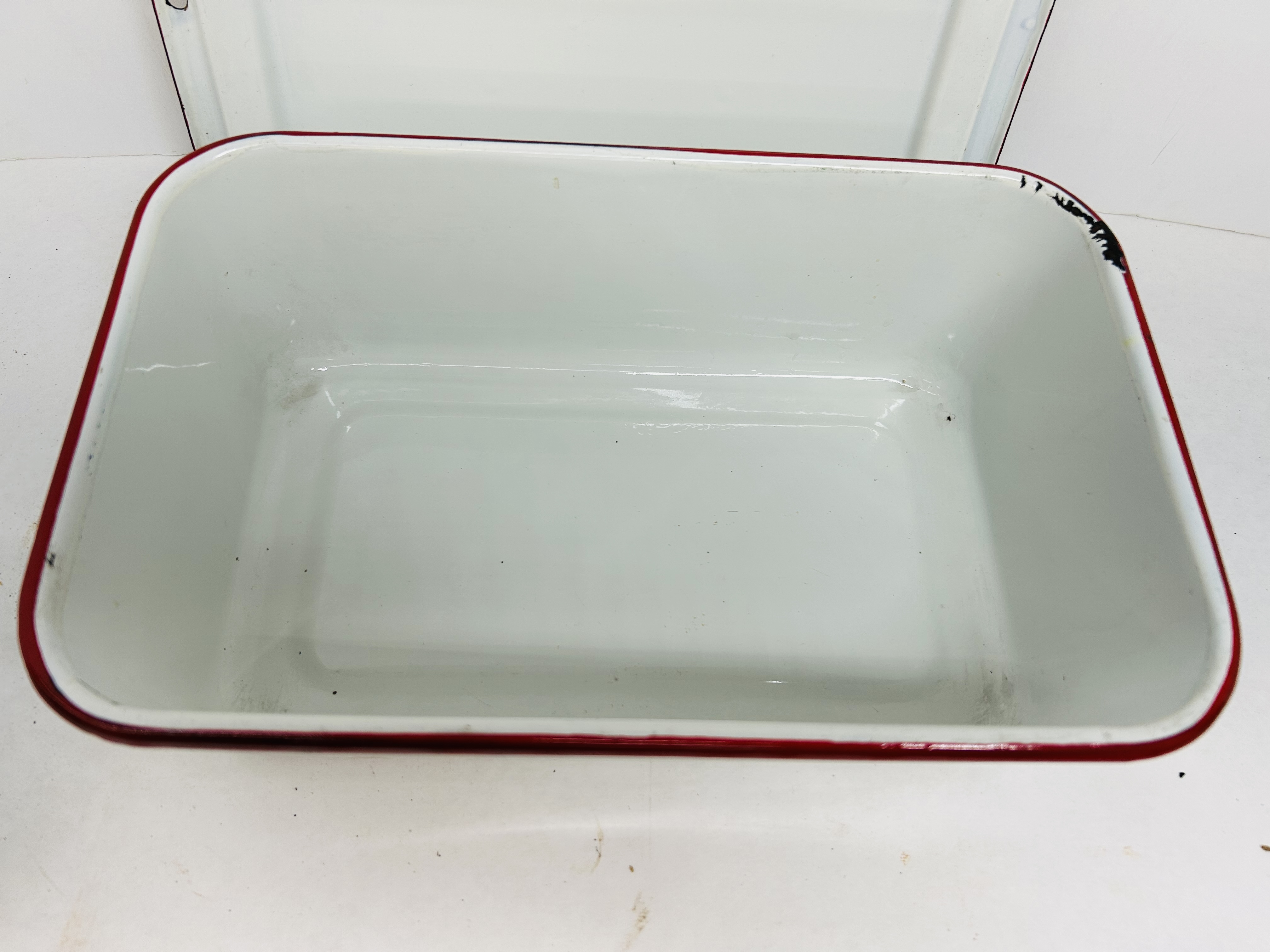 A PAIR OF ENAMELWARE REFRIGERATOR BOXES, MID-20TH CENTURY