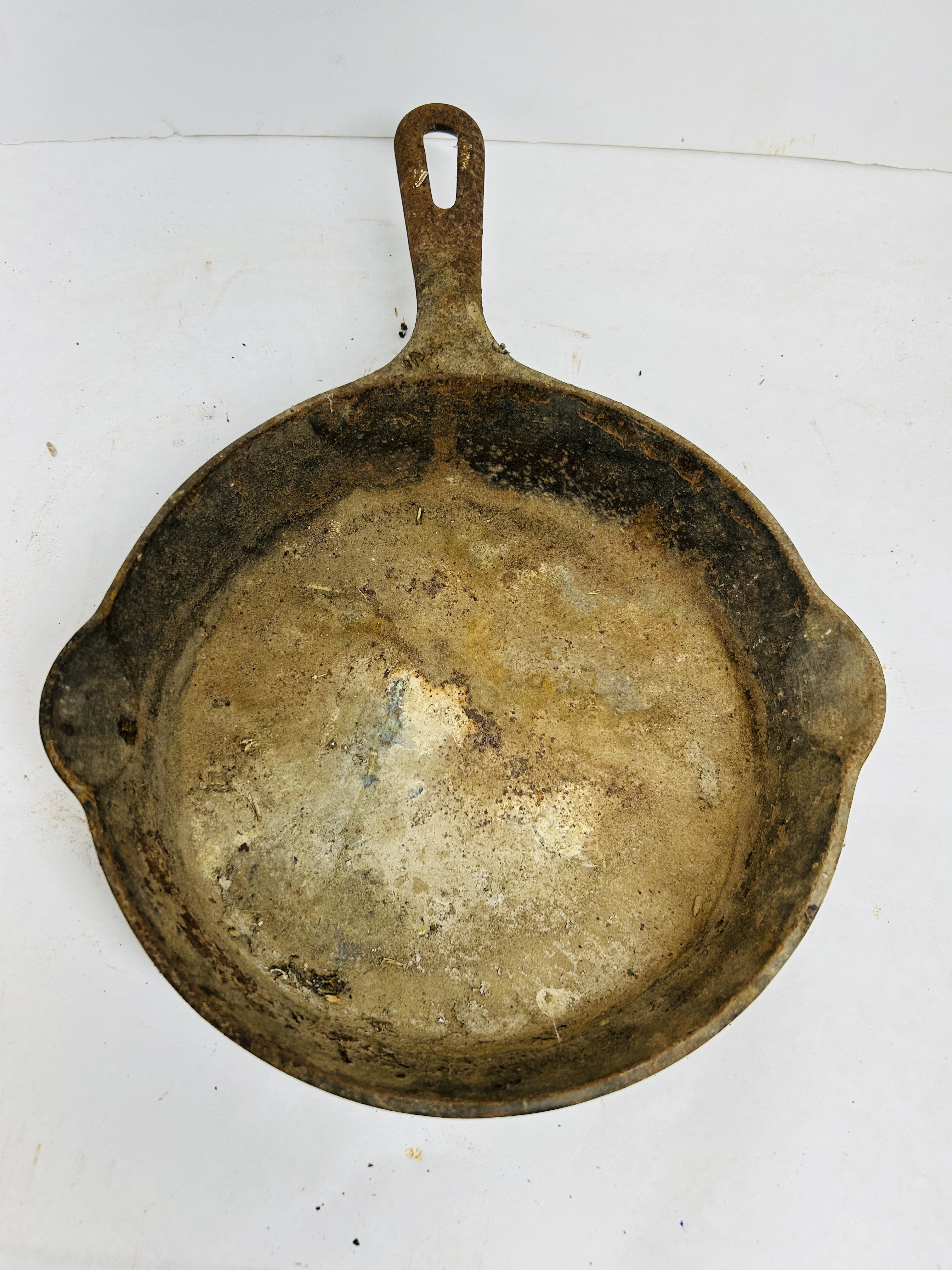 WAGNER STYLE CAST IRON SKILLET