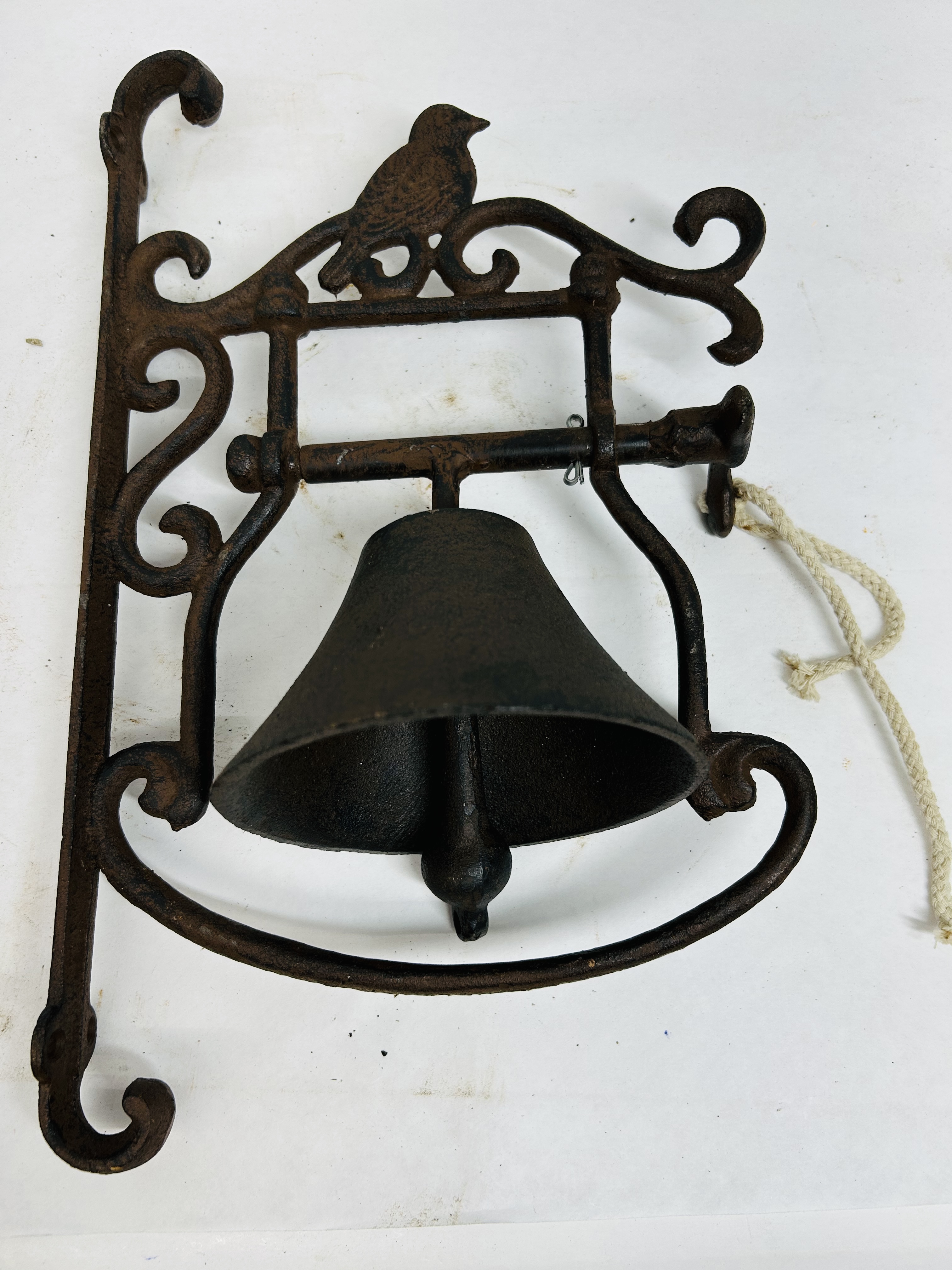 CAST IRON BIRD MOTIF DOORBELL