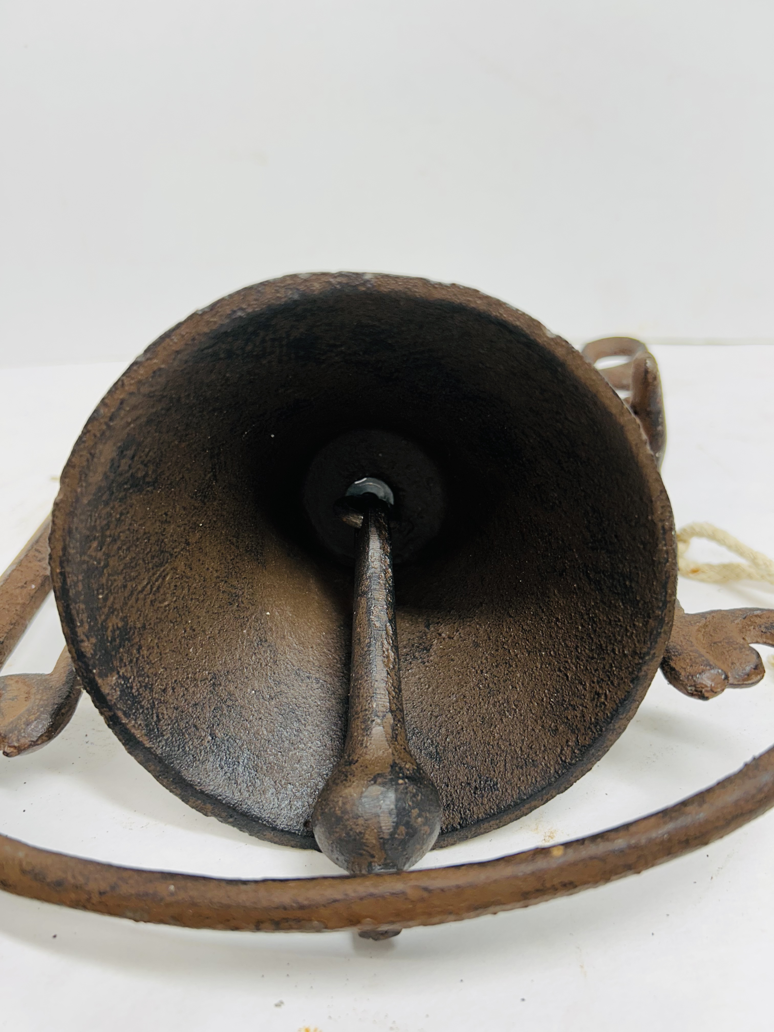 CAST IRON BIRD MOTIF DOORBELL
