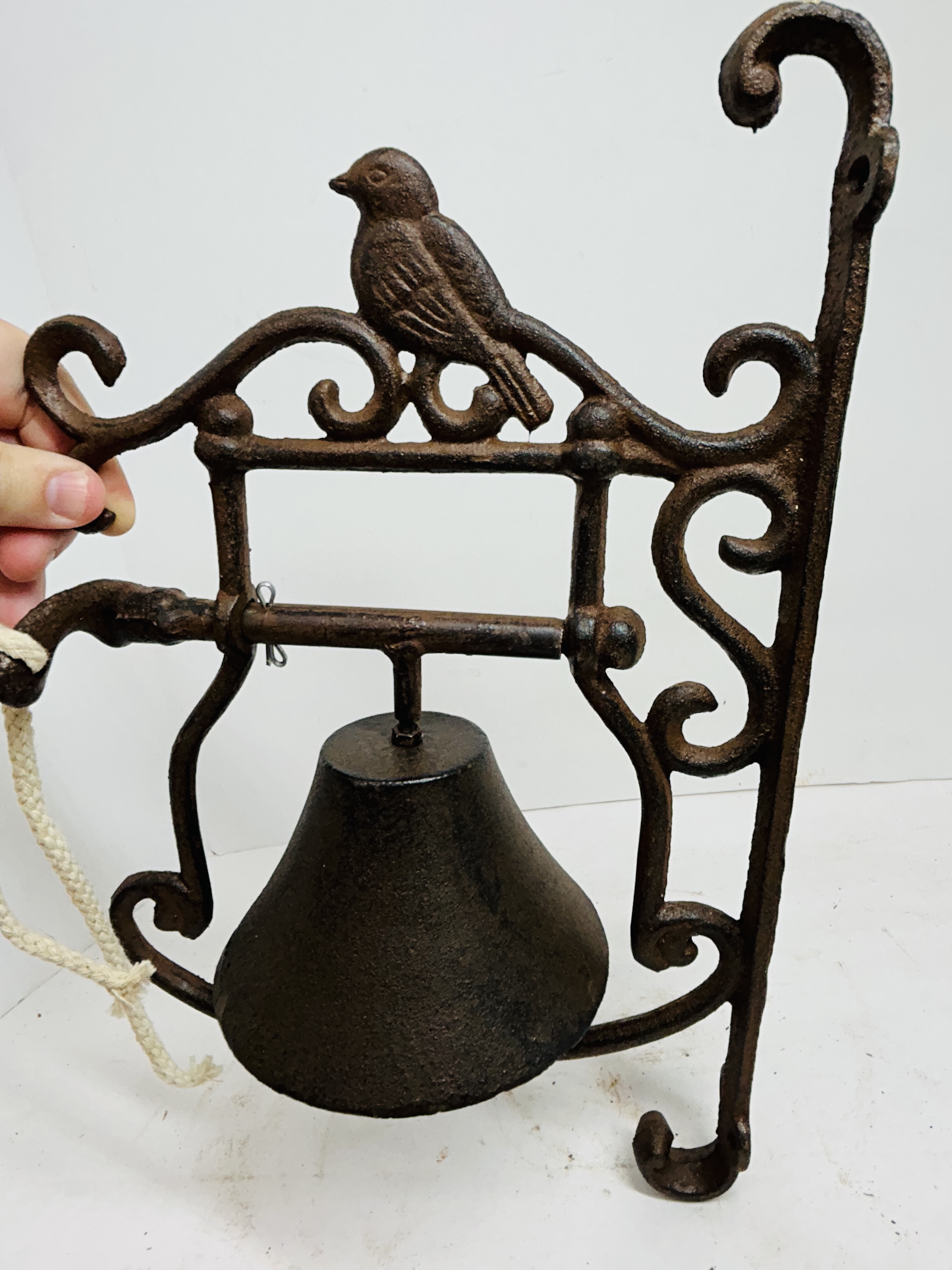 CAST IRON BIRD MOTIF DOORBELL