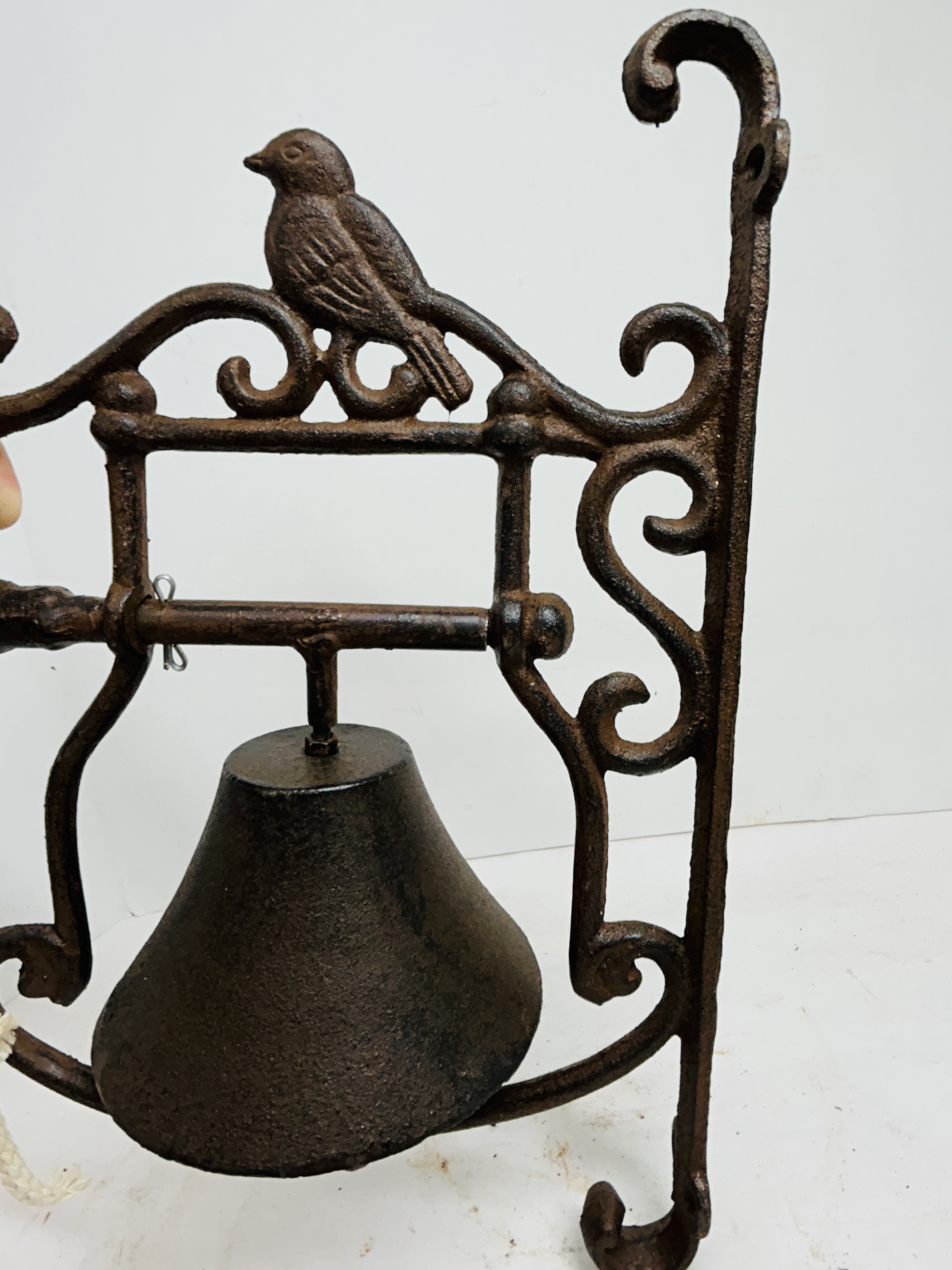 CAST IRON BIRD MOTIF DOORBELL