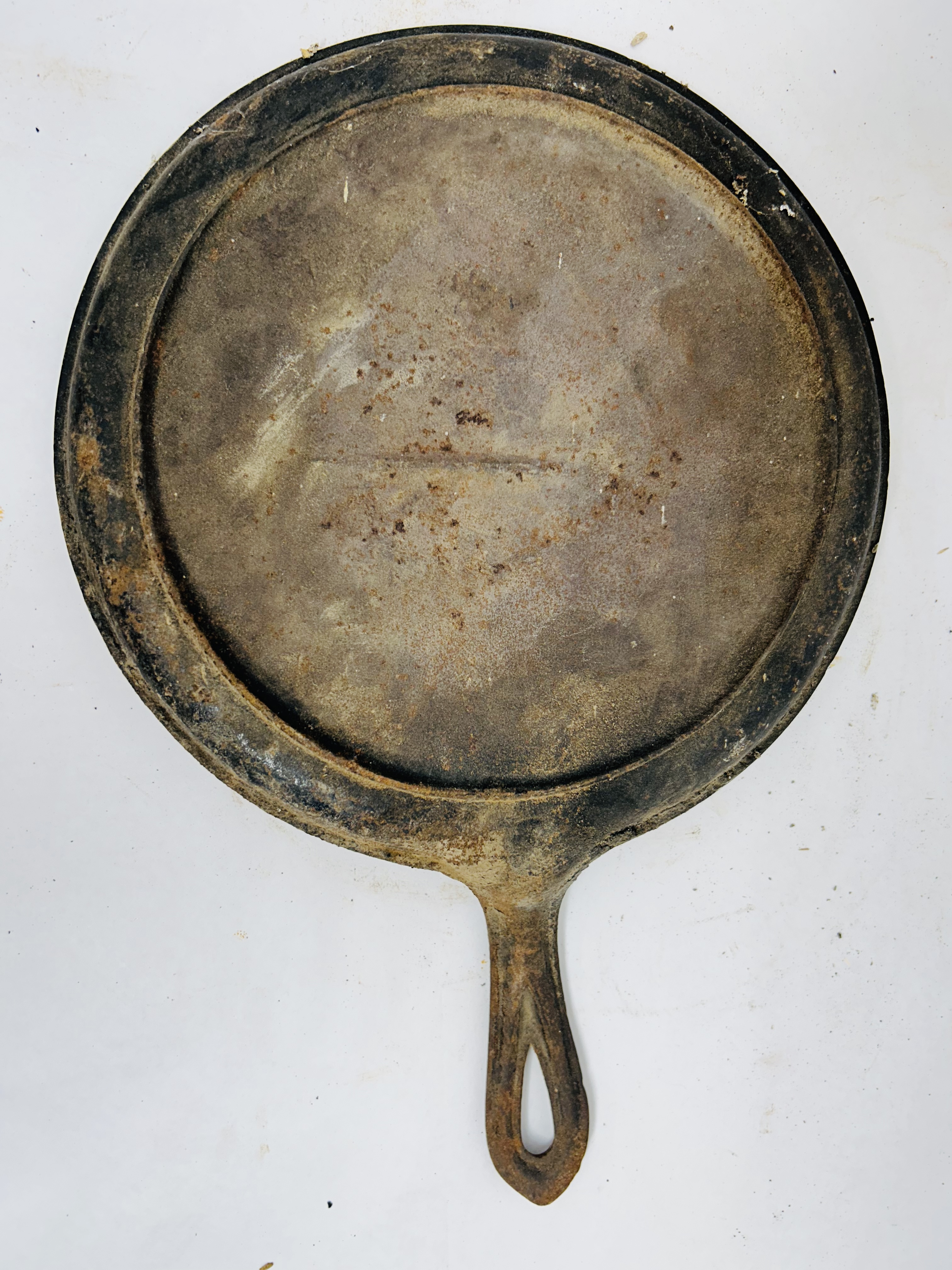 AMERICAN CAST IRON GRIDDLE, 19TH CENTURY