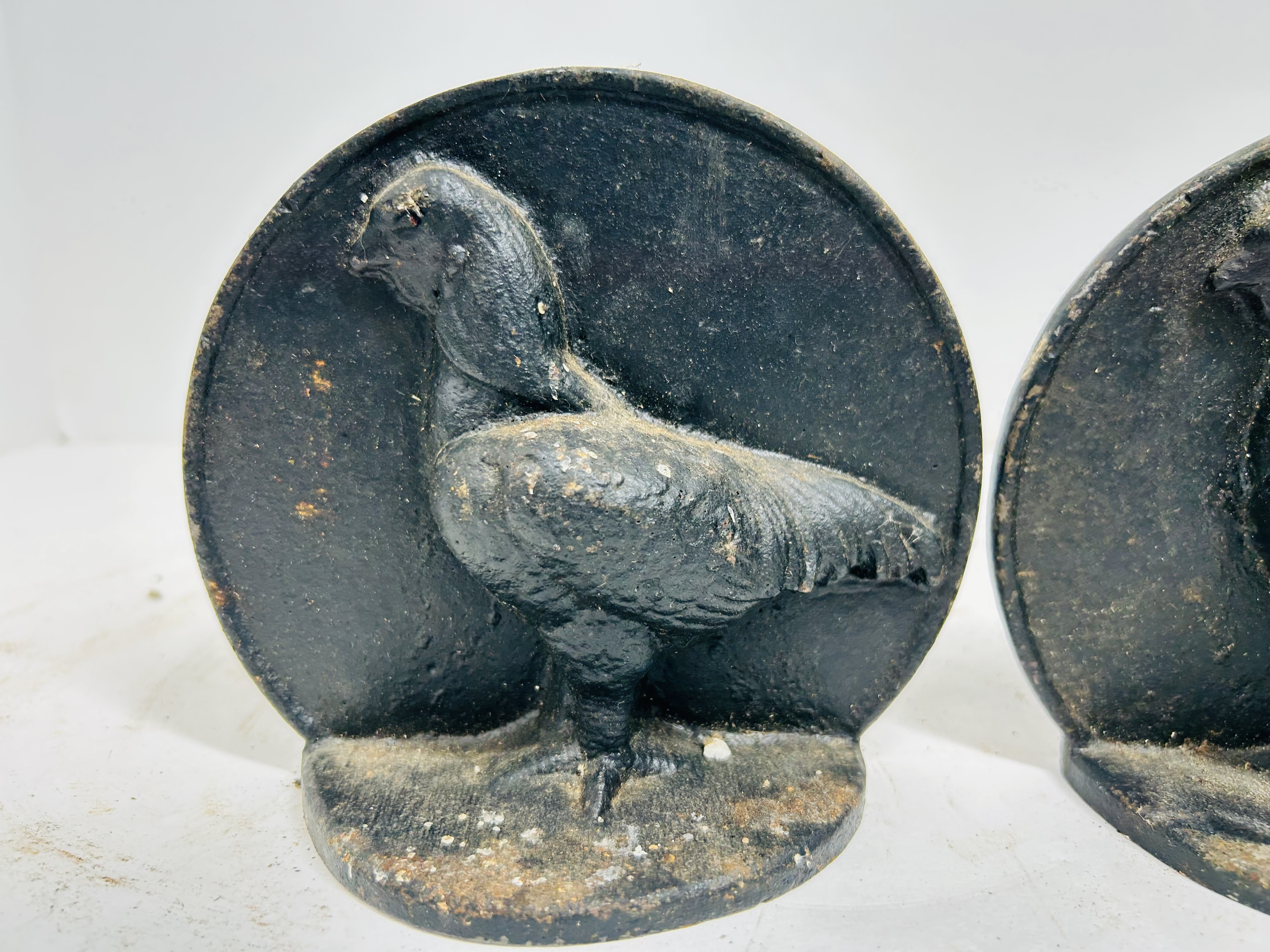 VIRGINIA METALCRAFTERS BIRD BOOKENDS, MID-20TH CENTURY