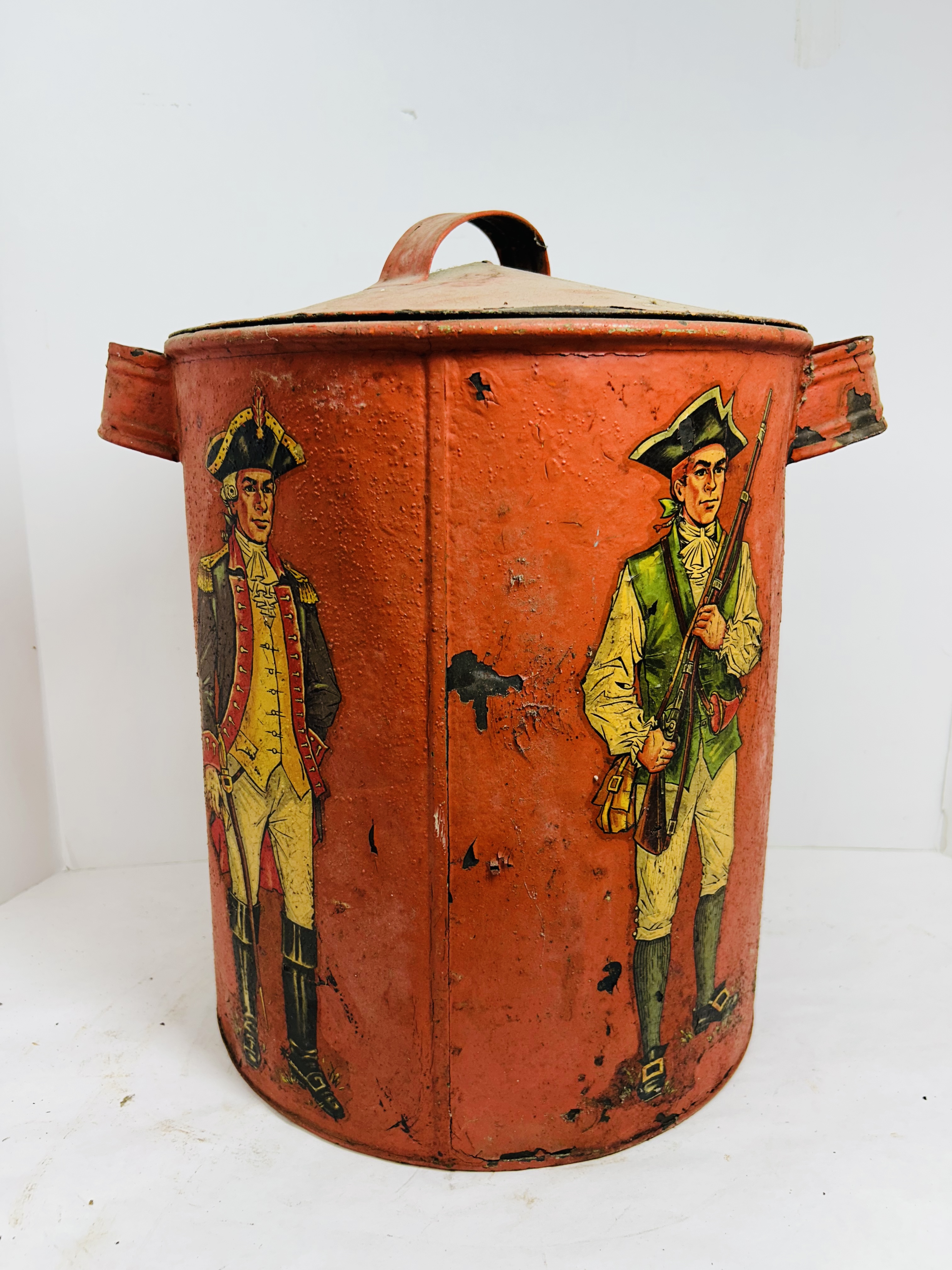 CHEINCO METAL CANISTER 1970S