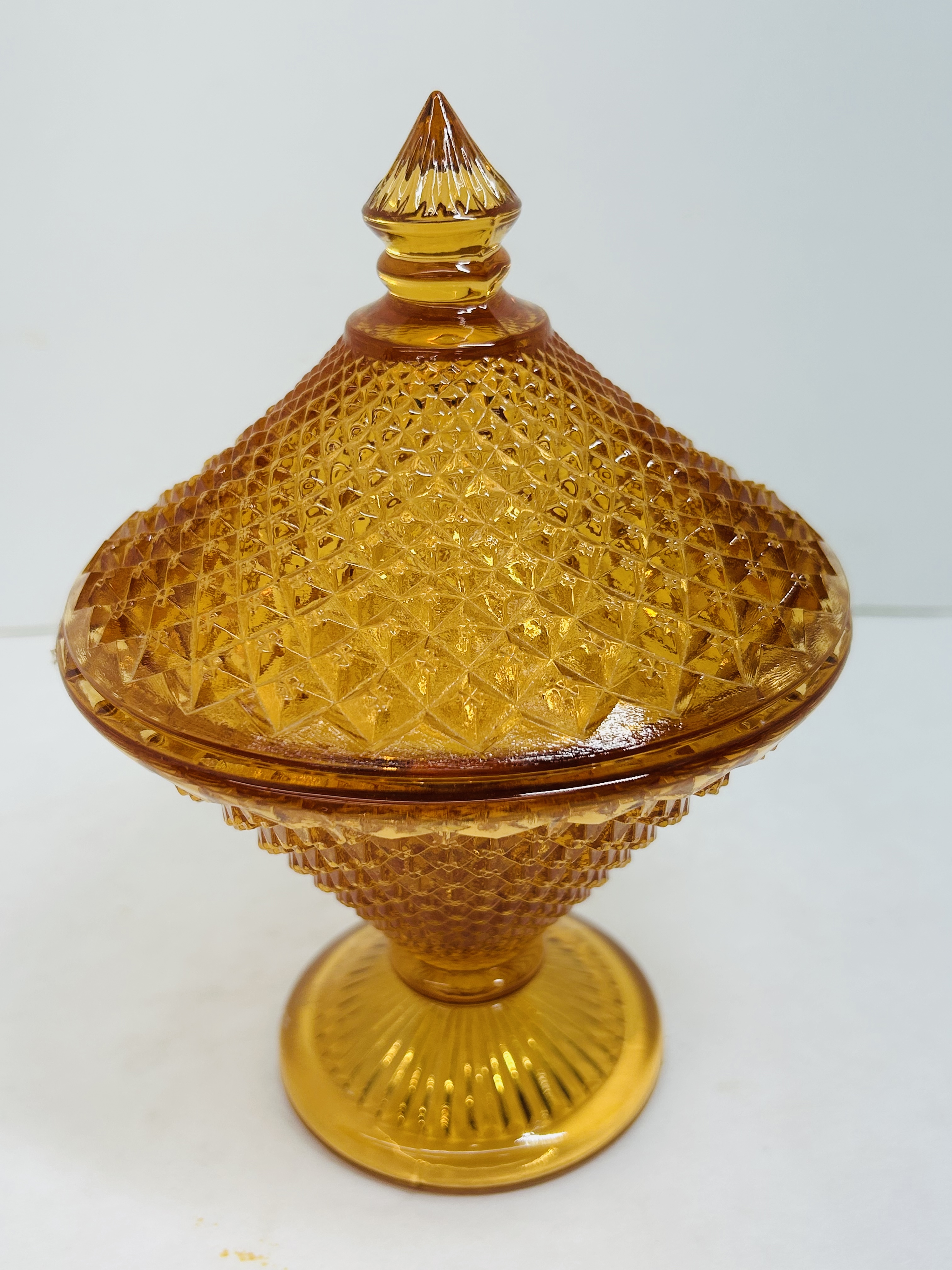 AMBER DIAMOND POINT GLASS DISH