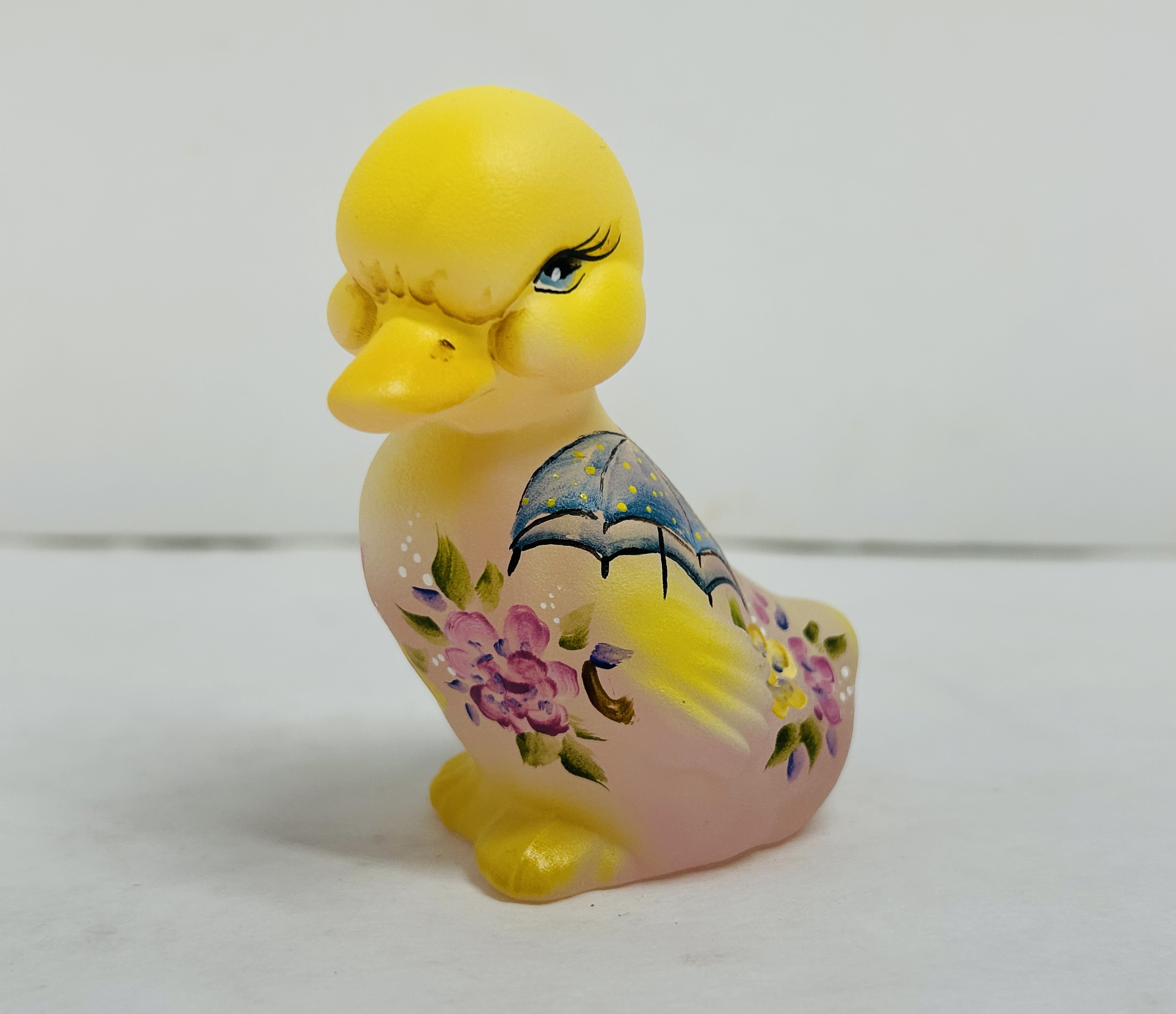 FENTON SATIN GLASS DUCKLING 2020