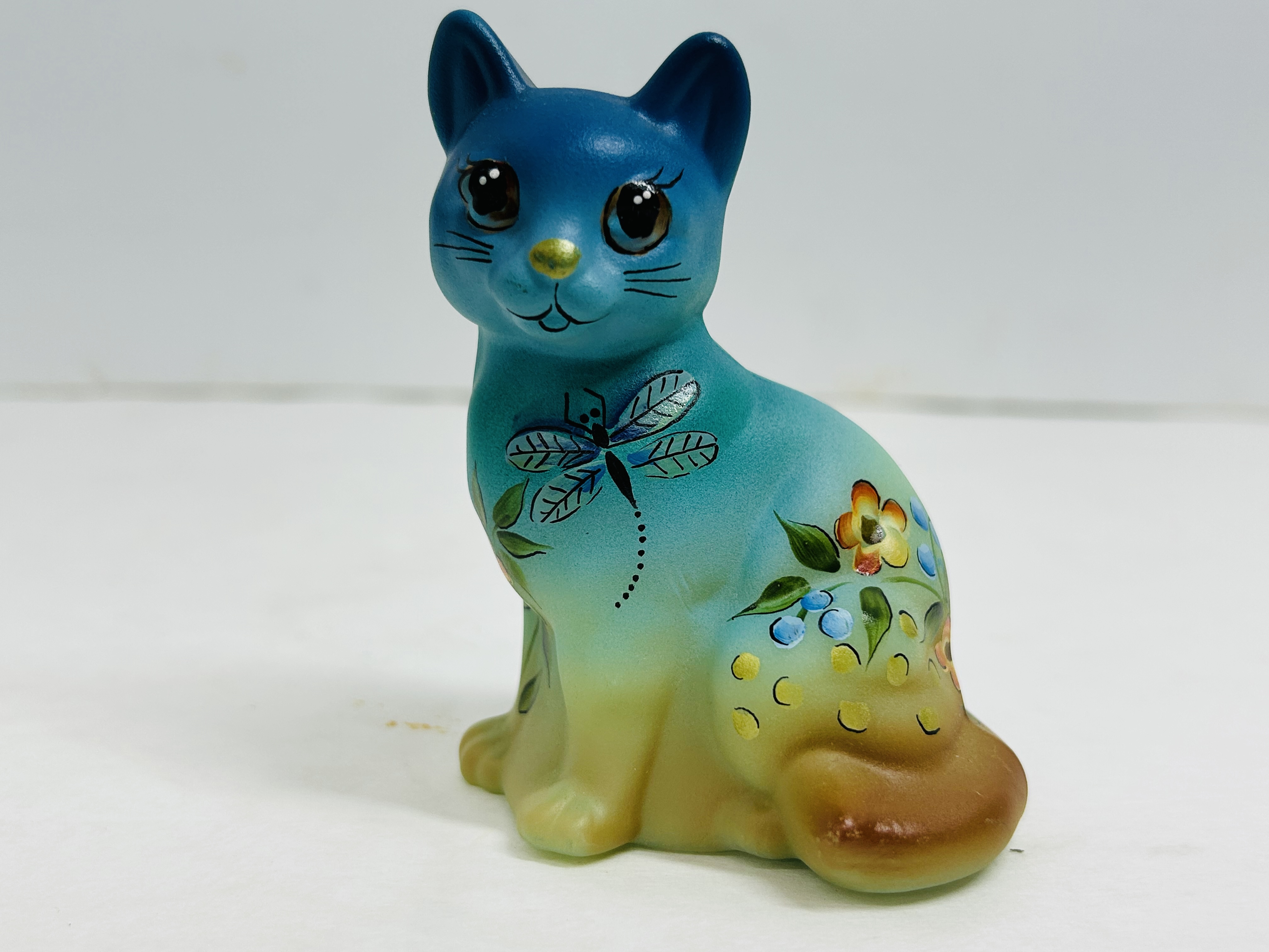 FENTON GLASS CAT FIGURINE, 2022