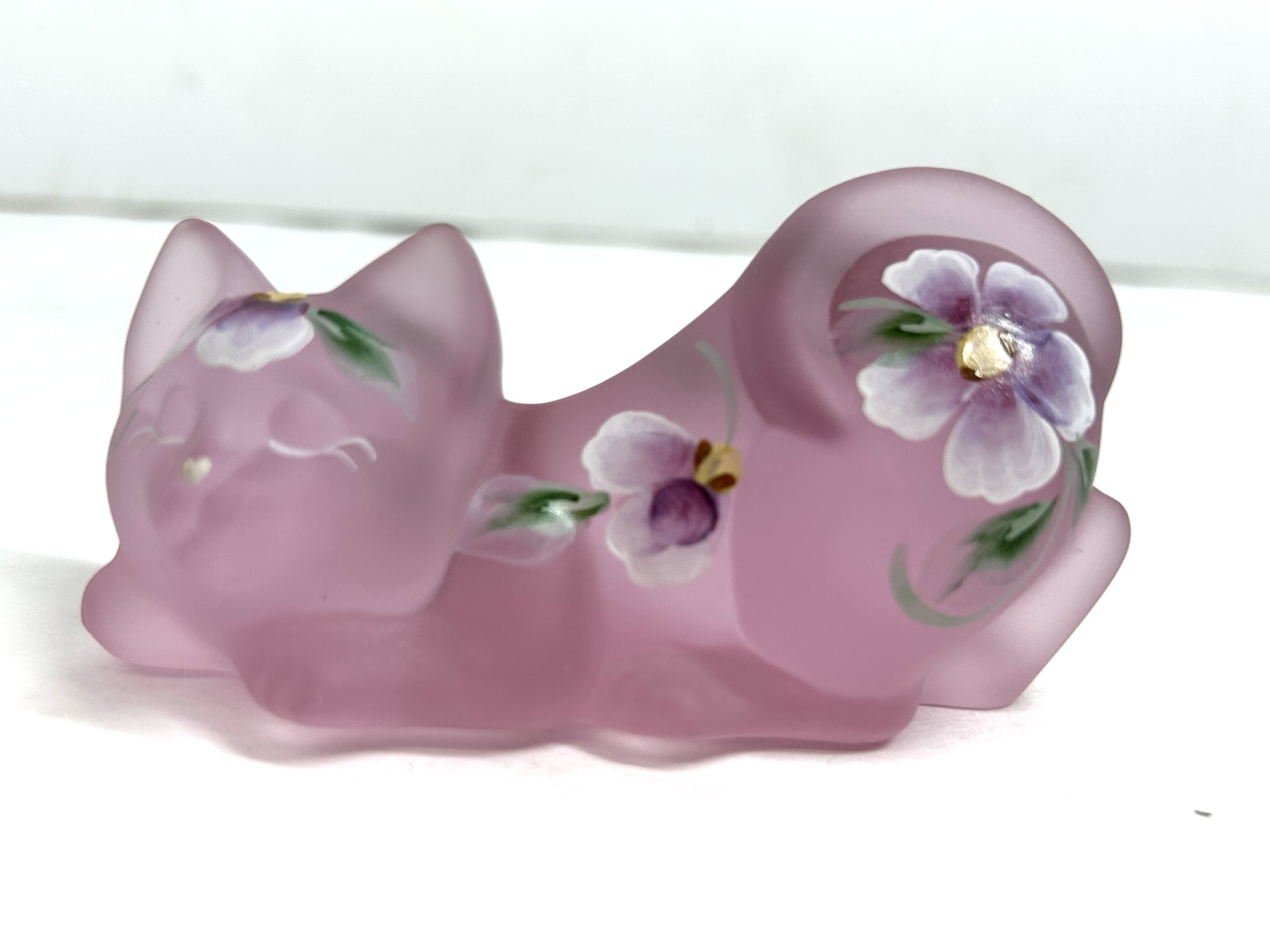 FENTON ROSE SATIN GLASS CAT, 2004