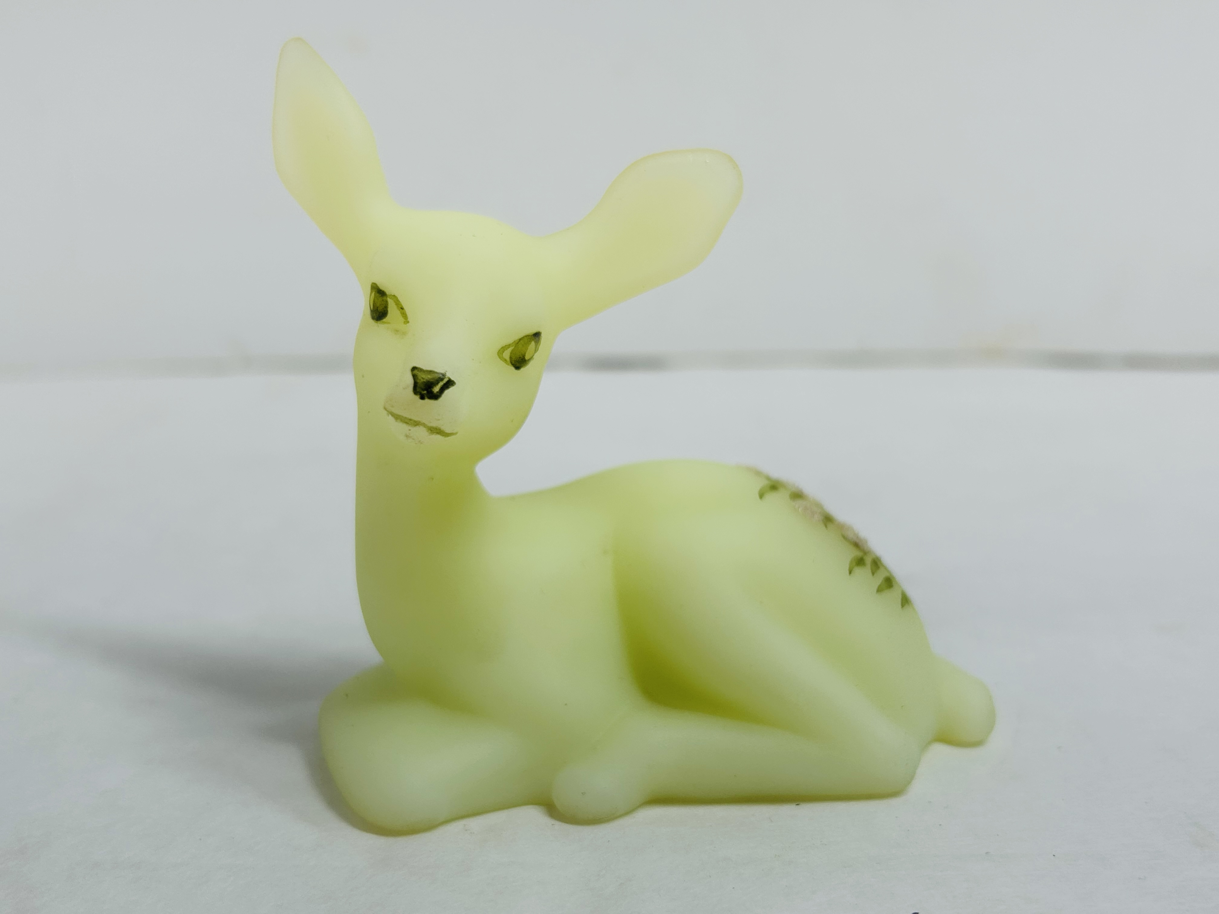 FENTON URANIUM GLASS FAWN, CIRCA 1980