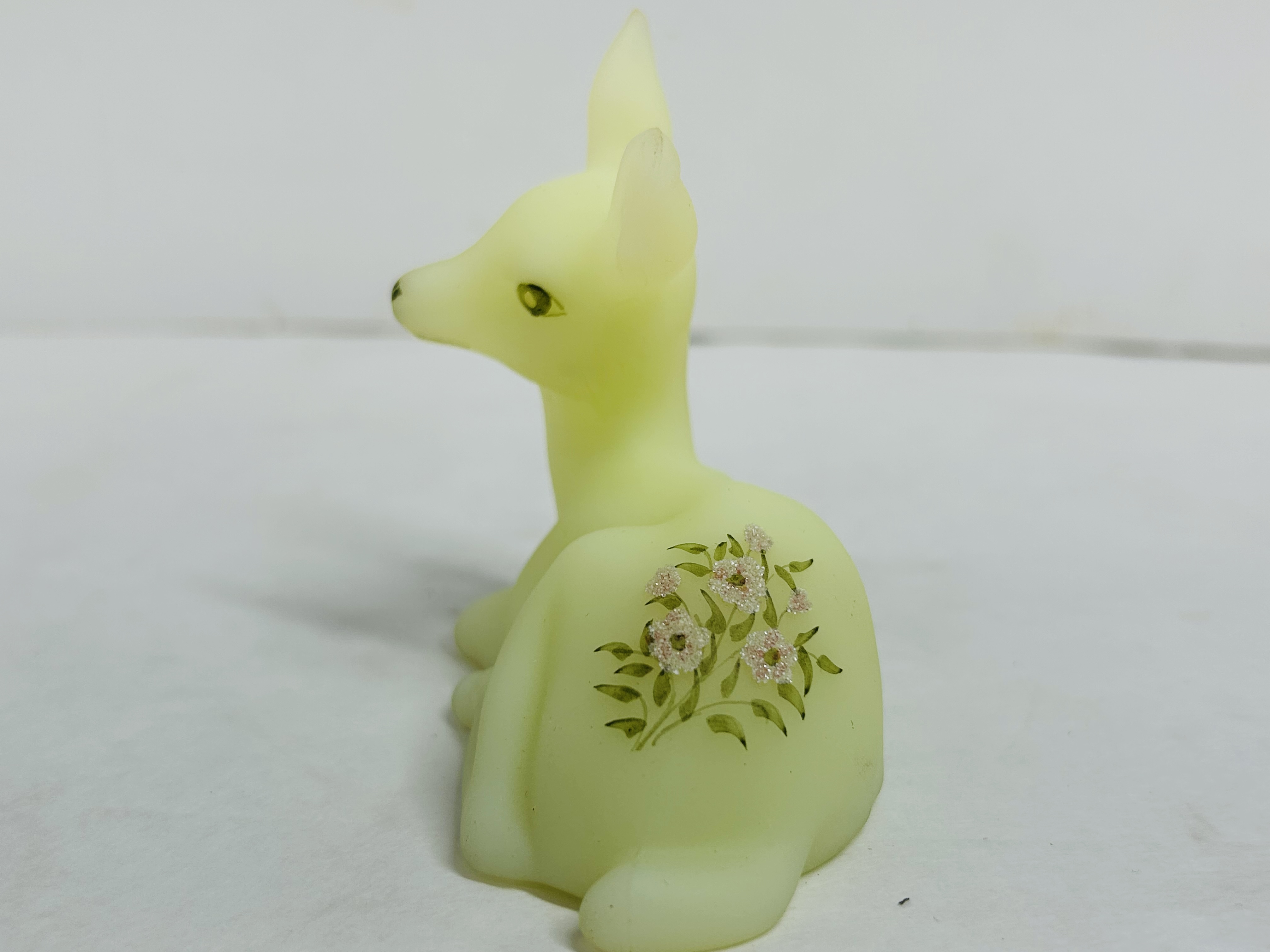 FENTON URANIUM GLASS FAWN, CIRCA 1980