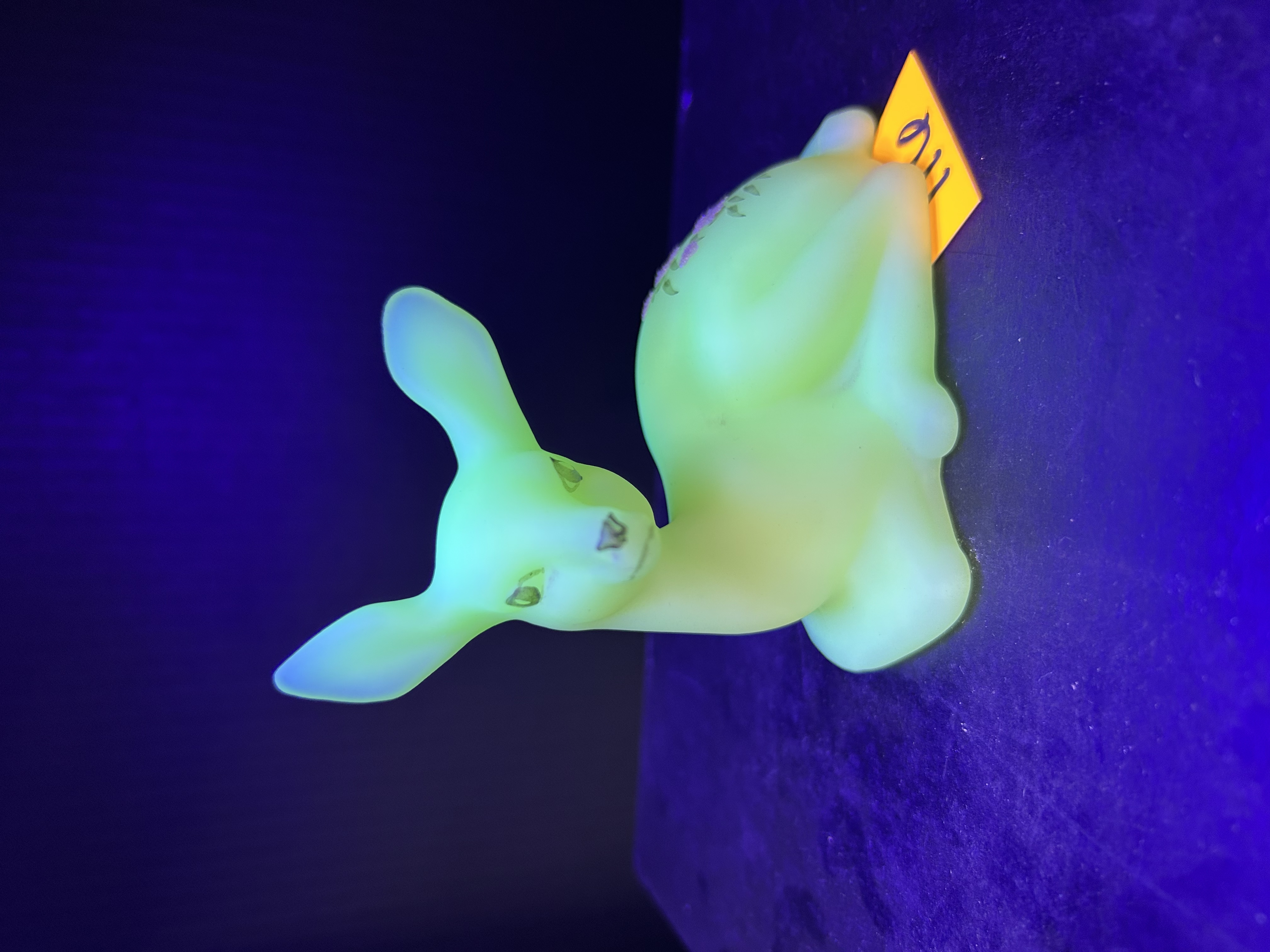 FENTON URANIUM GLASS FAWN, CIRCA 1980