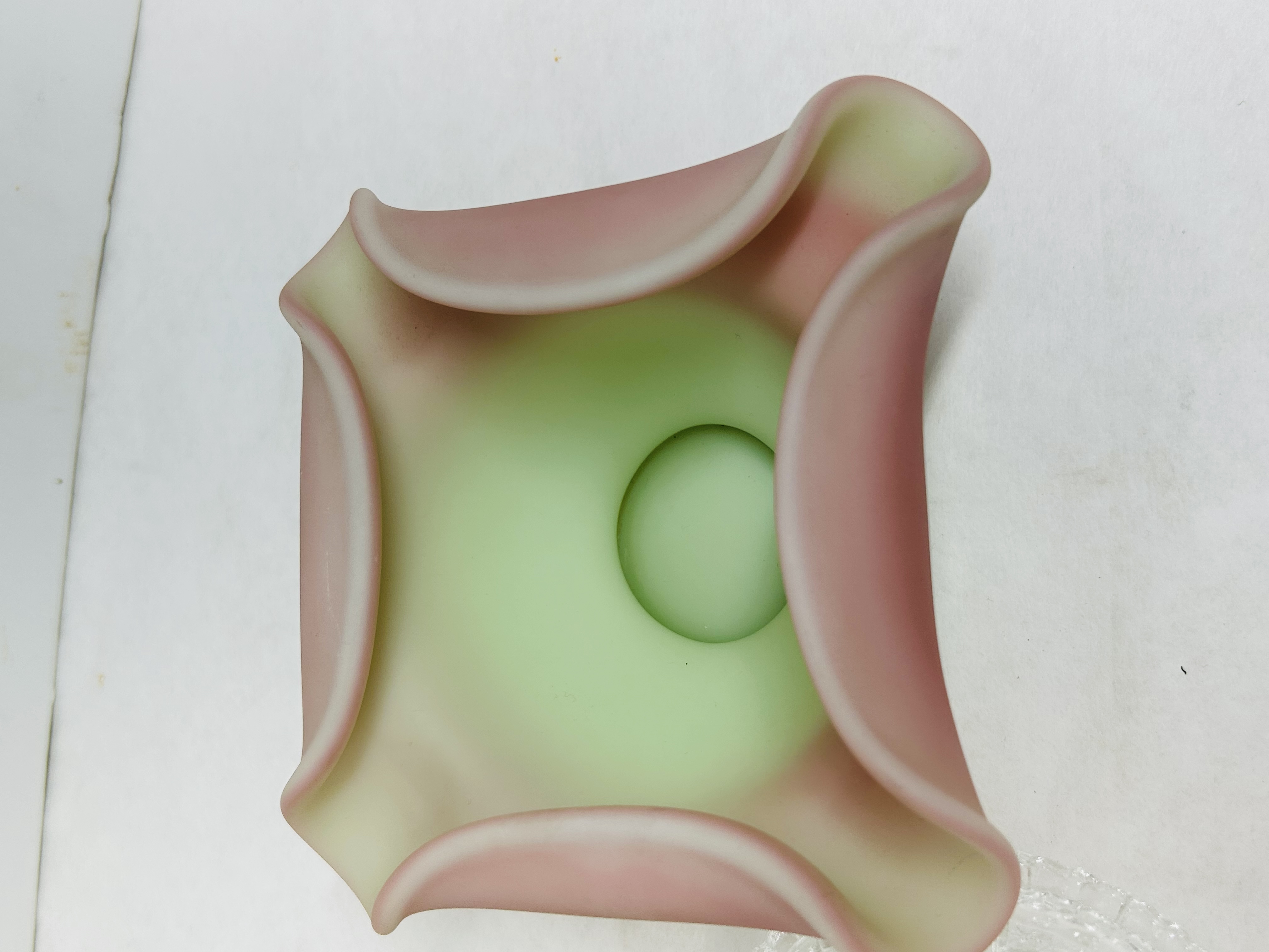 FENTON TUSCAN FIELDS FAIRY LAMP, 2005