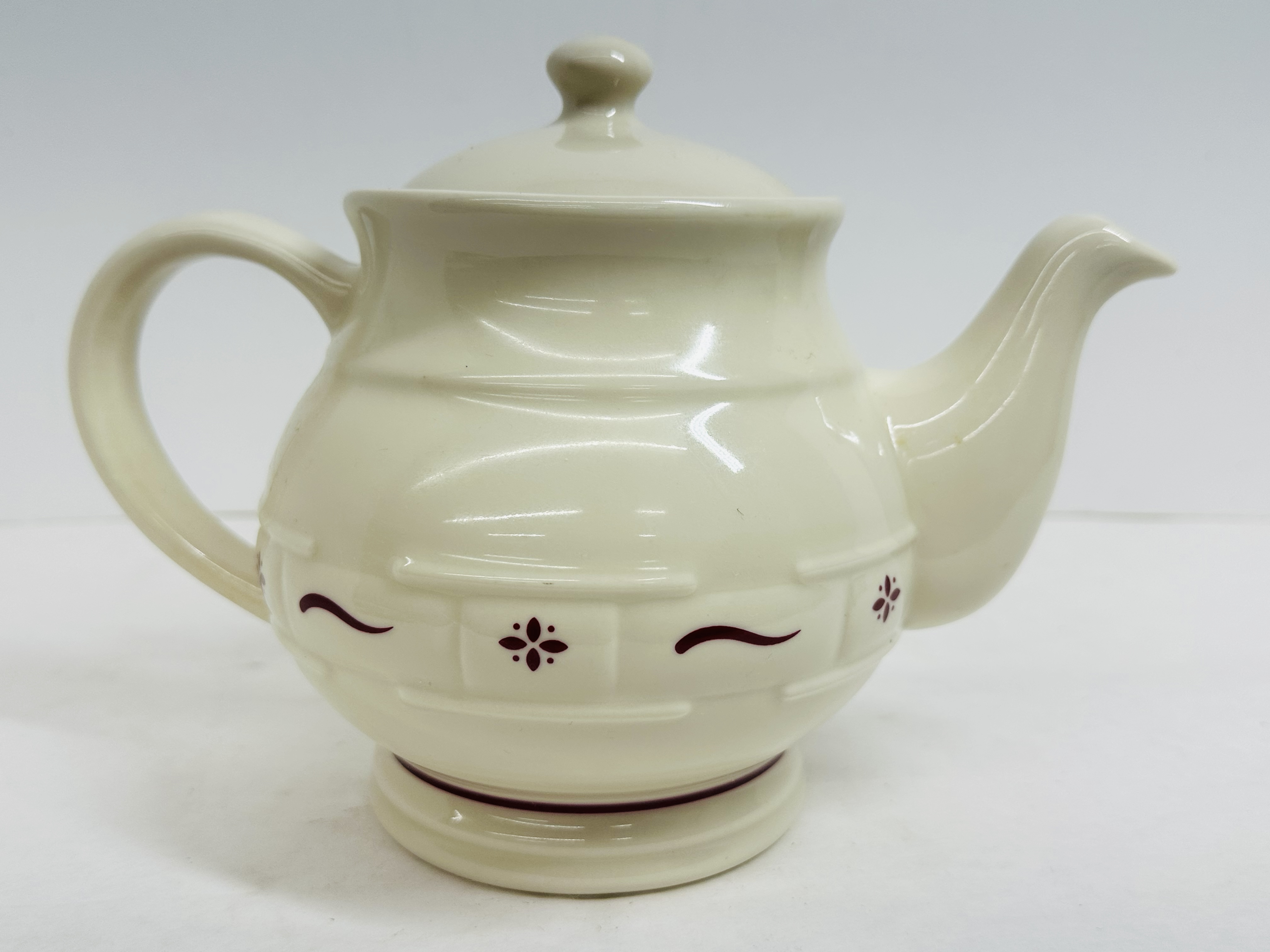 LONGABERGER STYLE CERAMIC TEAPOT MODERN