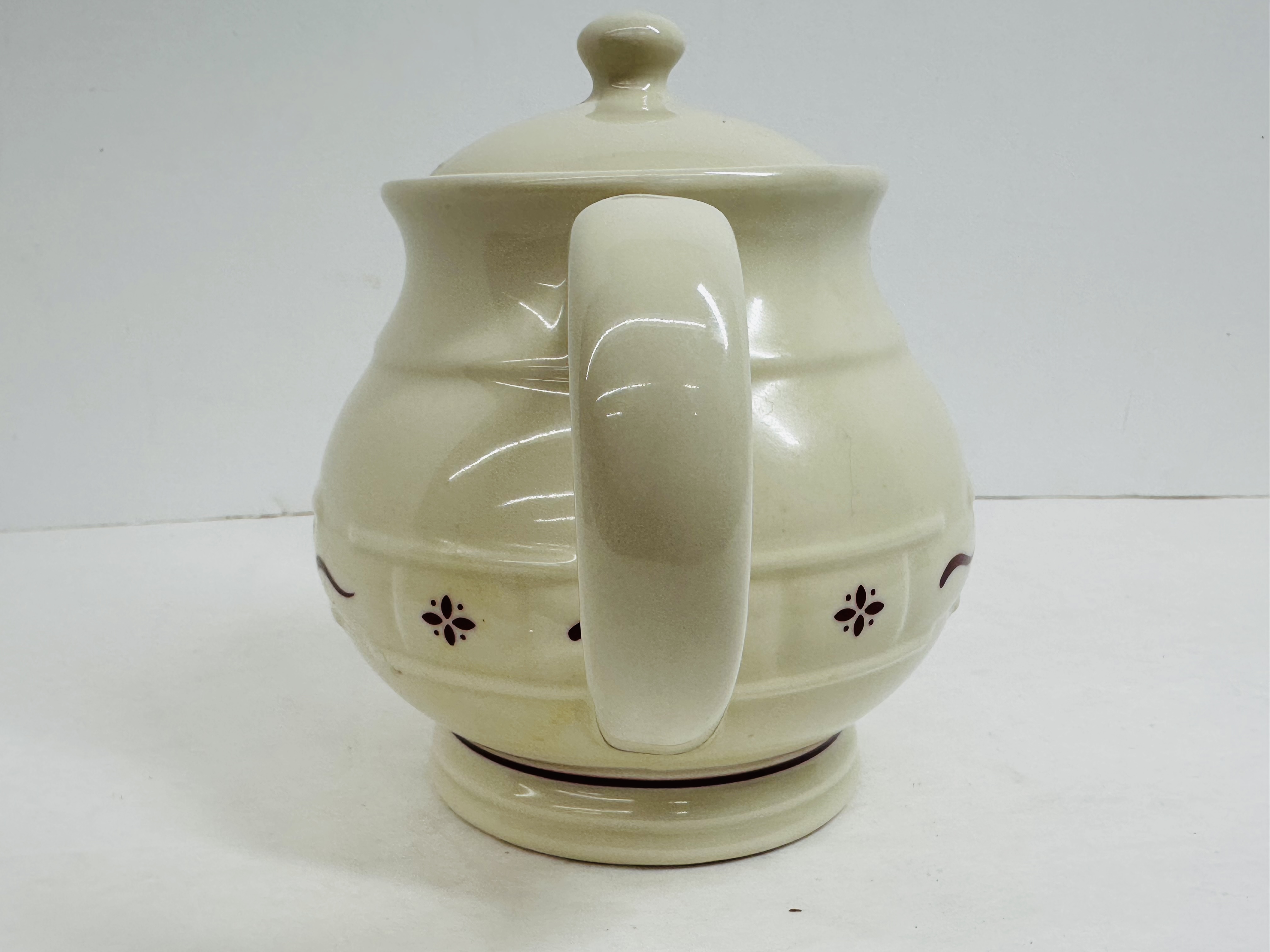 LONGABERGER STYLE CERAMIC TEAPOT MODERN
