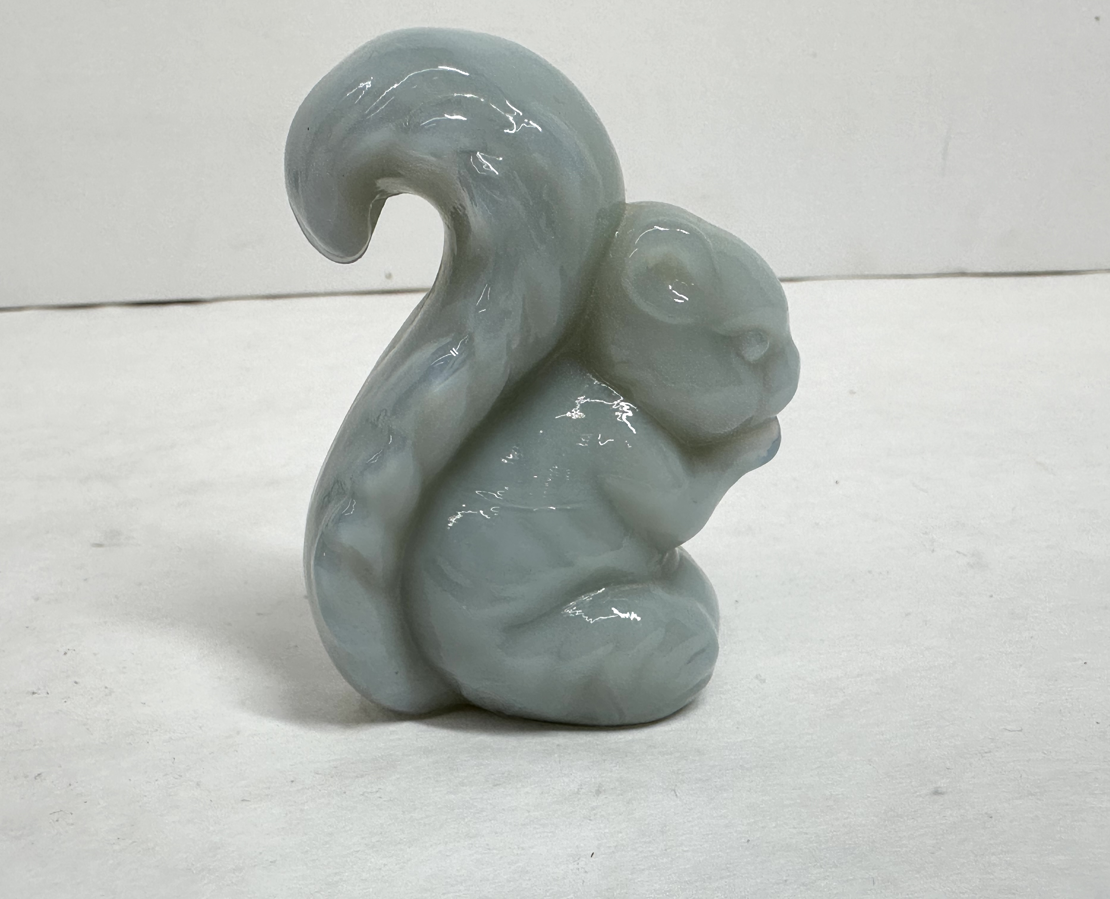 BOYD BLUE/WHITE GLASS SQUIRREL FIGURINE