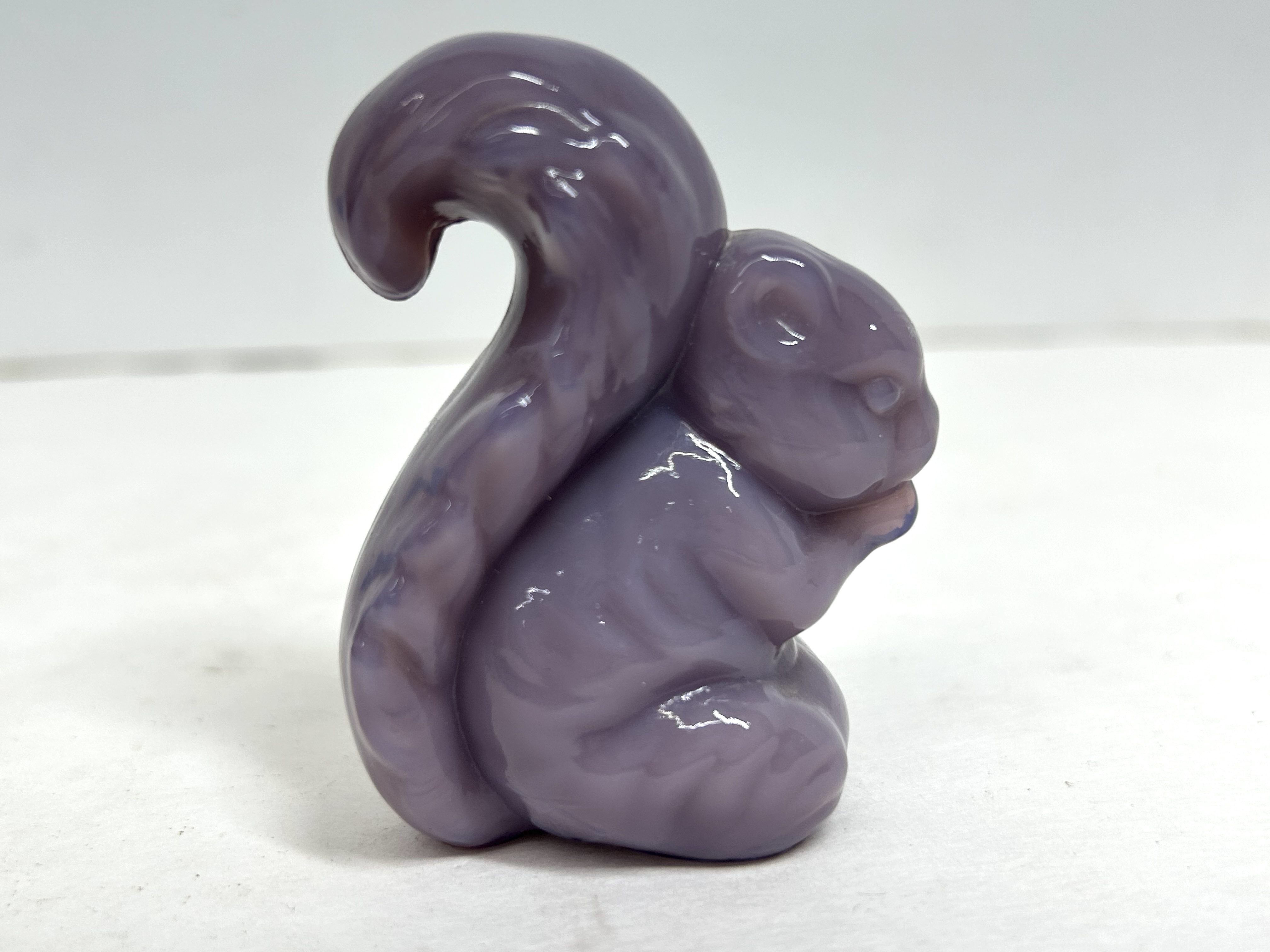 BOYD PURPLE SLAG GLASS SQUIRREL FIGURINE
