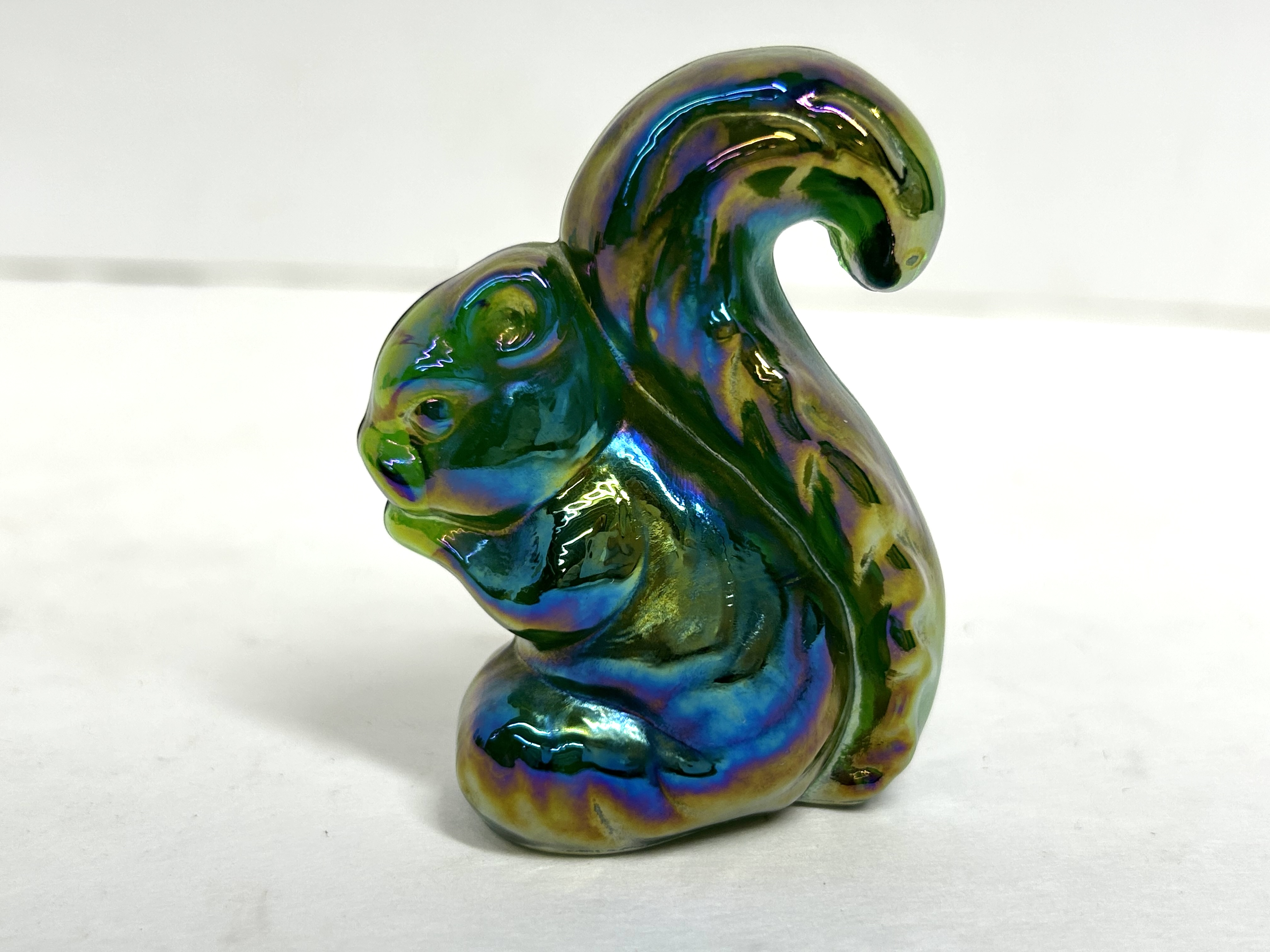 BOYD GREEN CARNIVAL GLASS SQUIRREL, VINTAGE