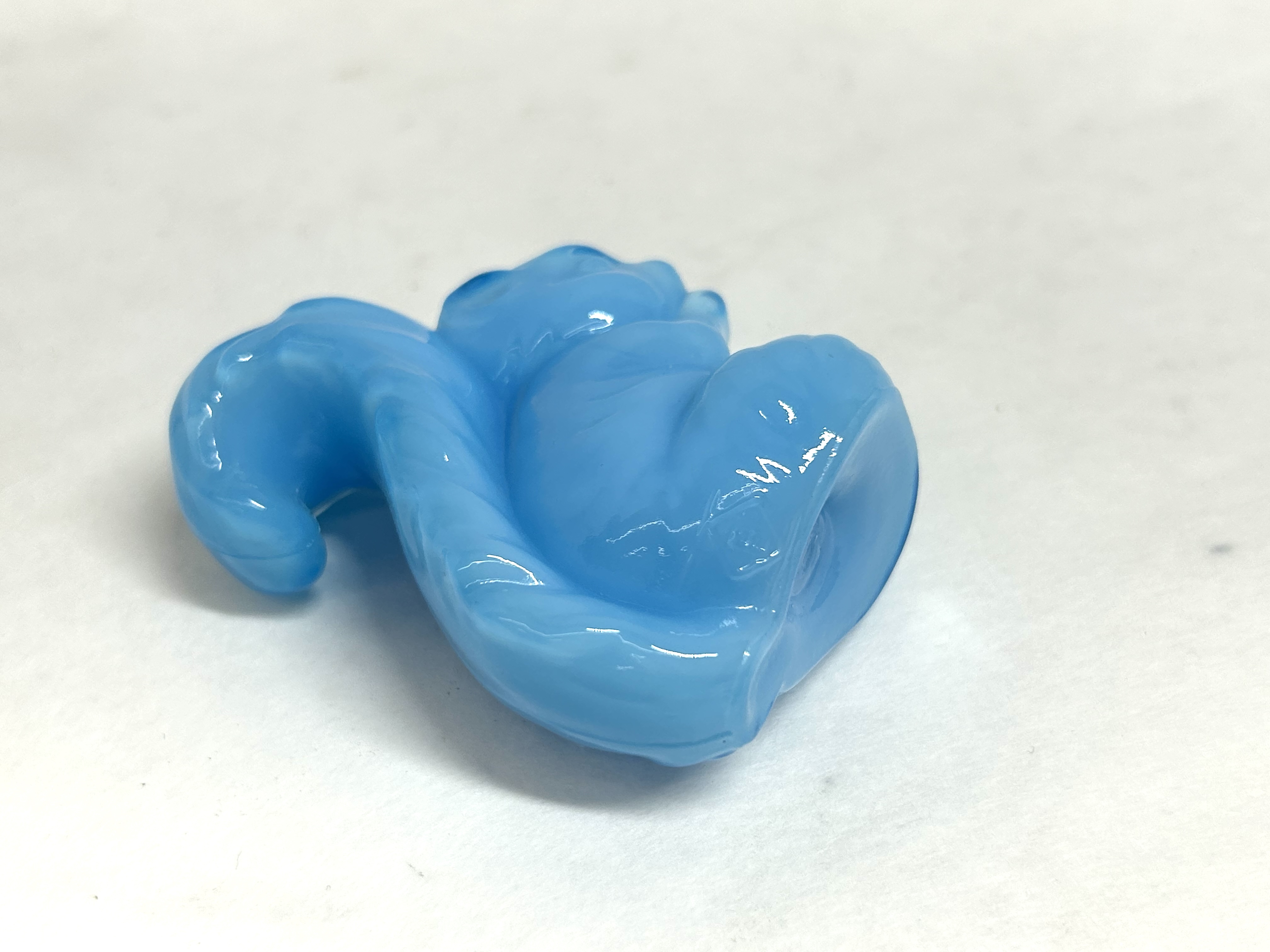 BOYD BLUE GLASS SQUIRREL