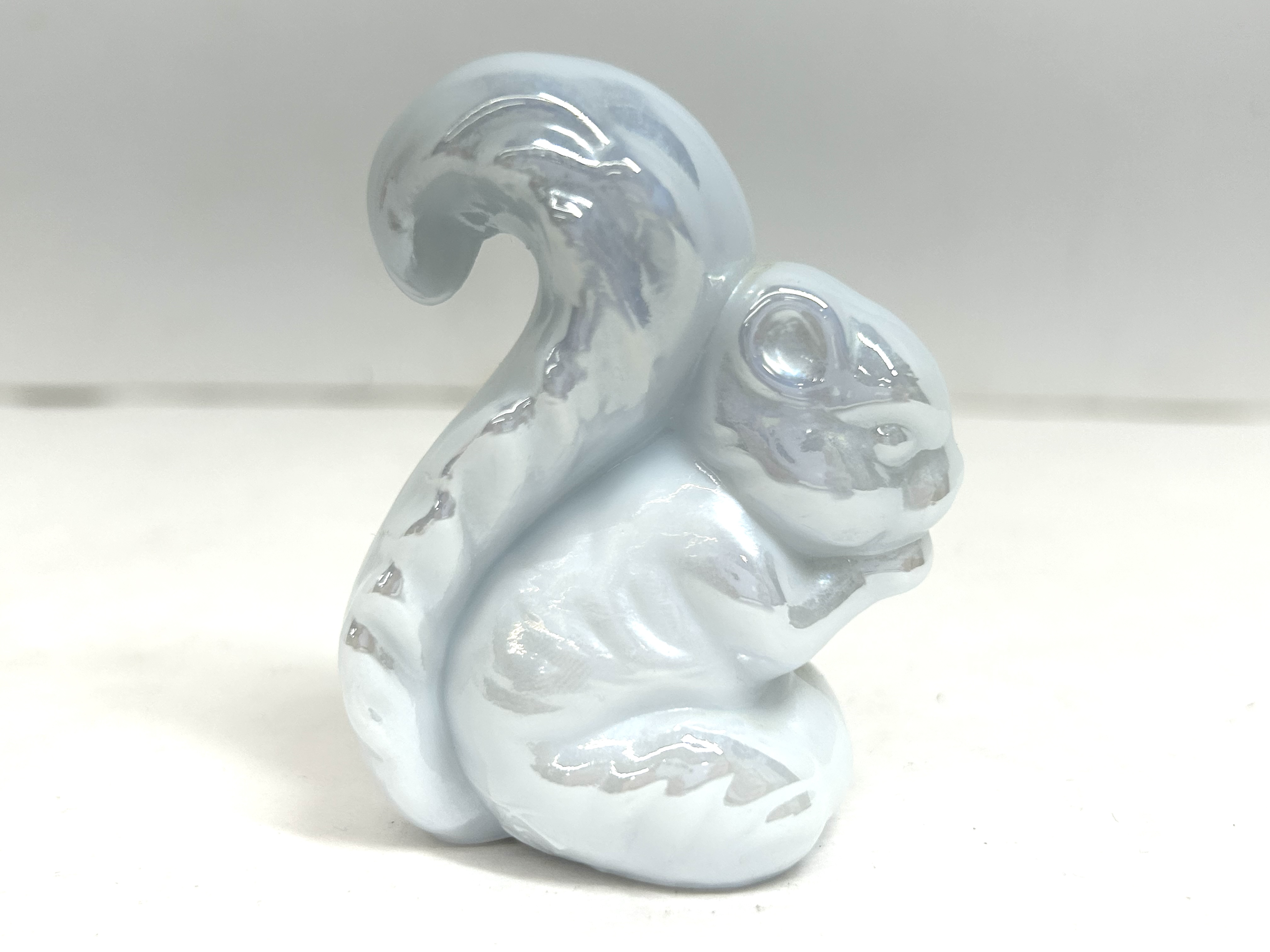 WHITE IRIDESCENT BOYD SQUIRREL