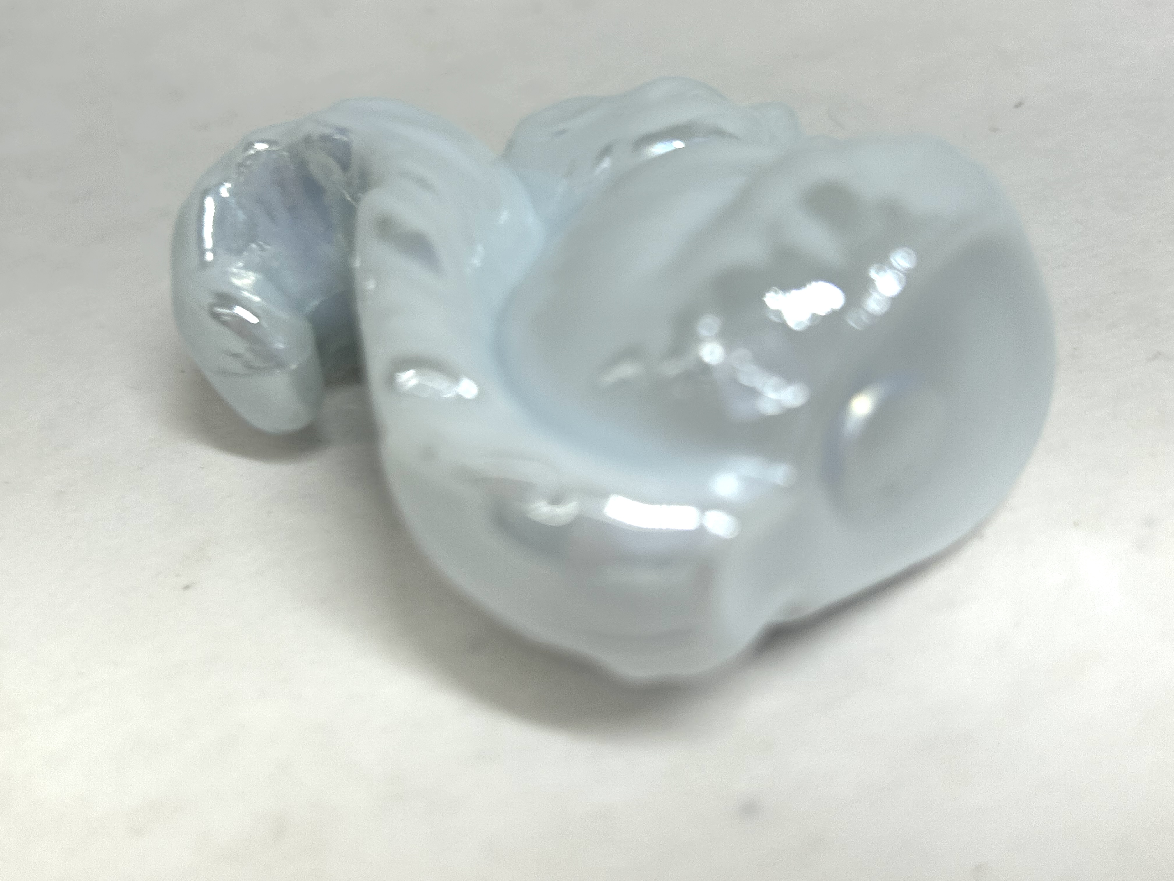 WHITE IRIDESCENT BOYD SQUIRREL