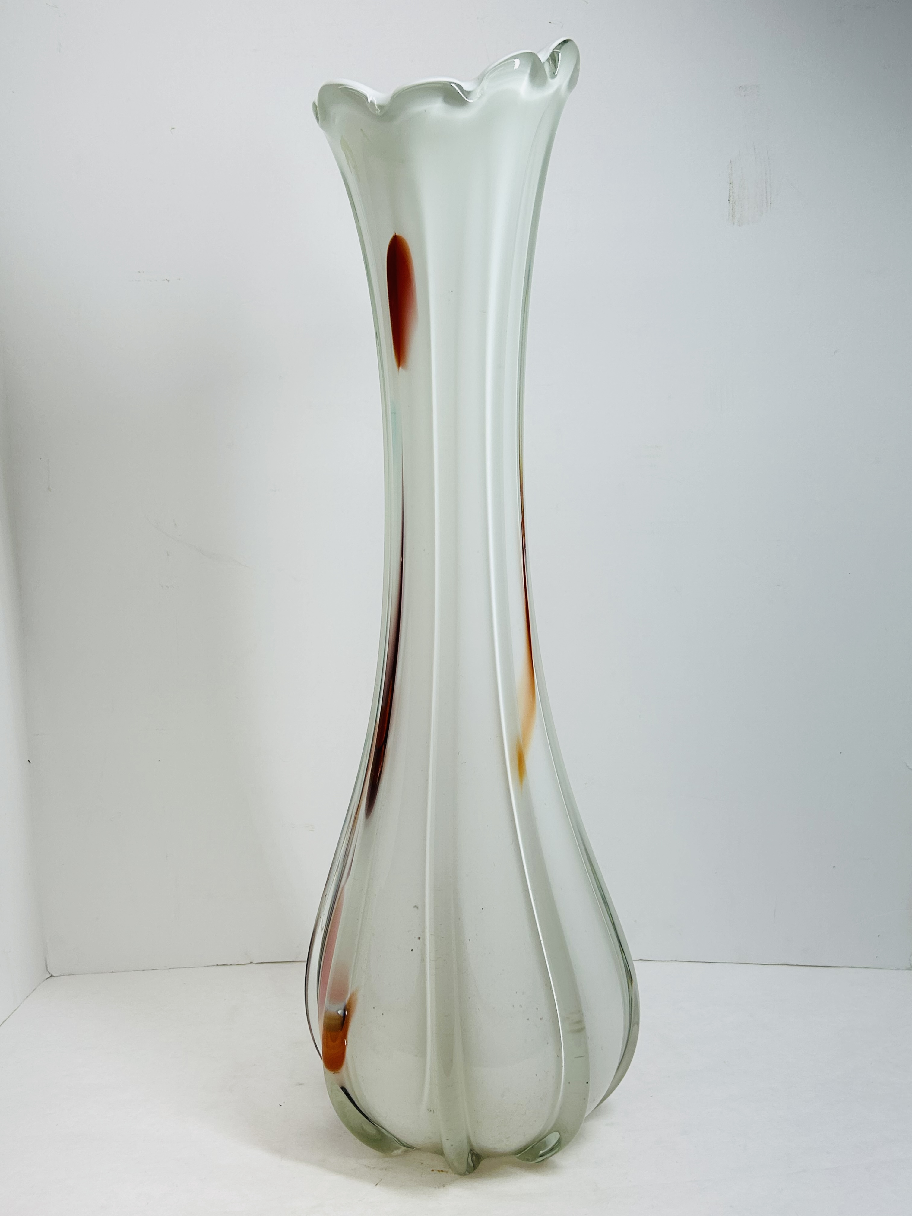 MURANO STYLE GLASS VASE, CIRCA 1960