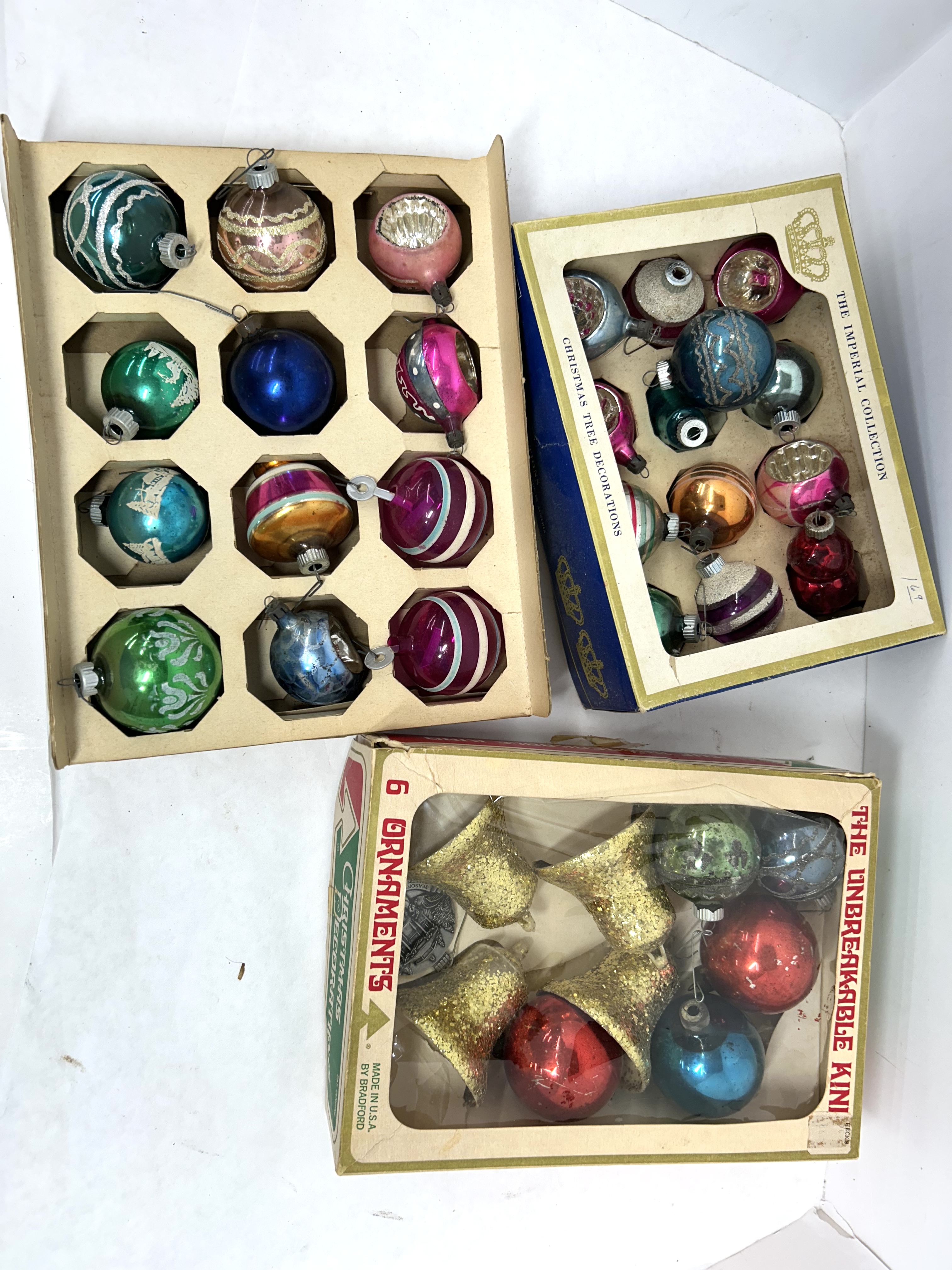 SHINY BRITE ORNAMENTS