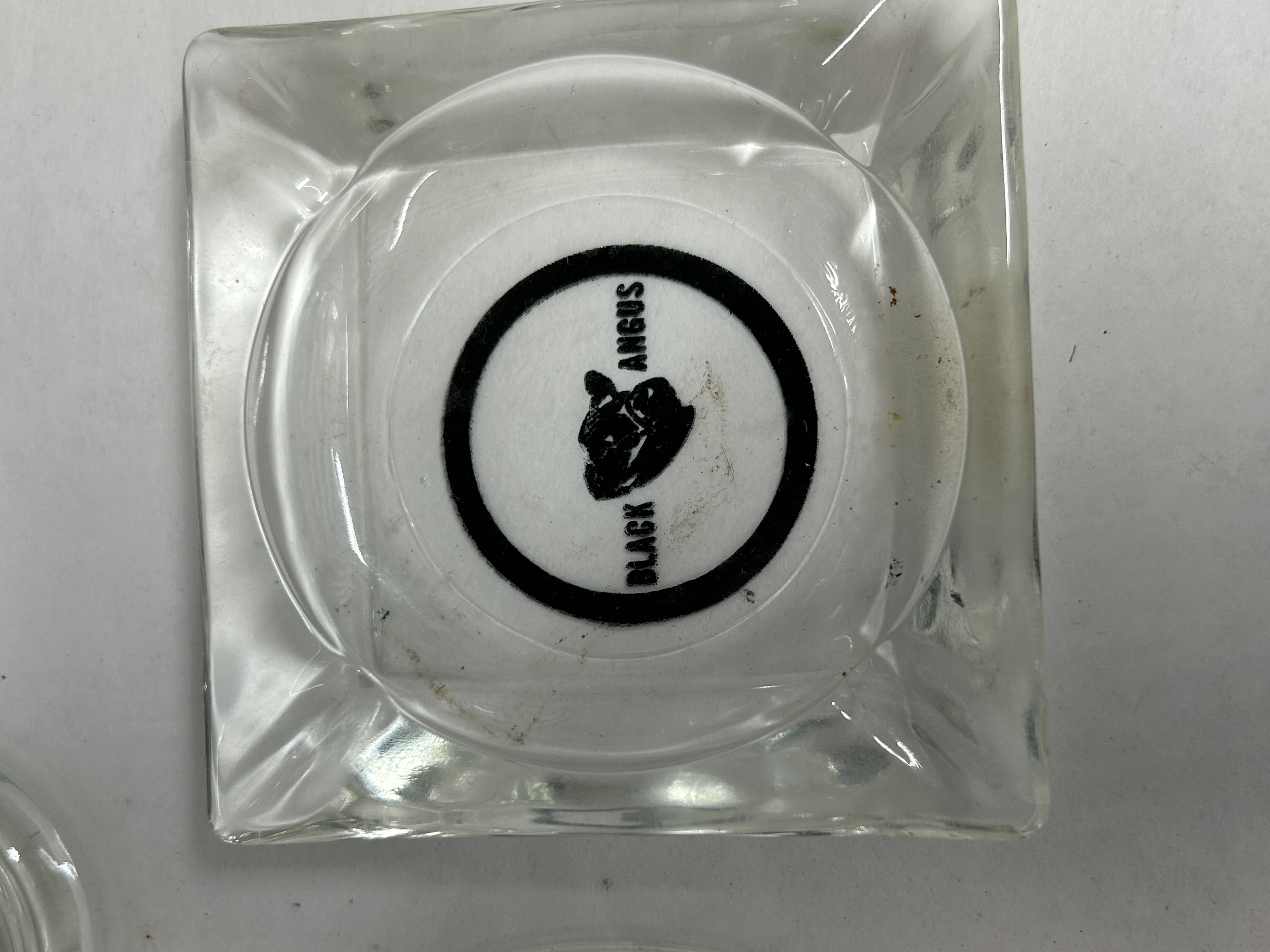 VARIOUS BLACK ANGUS GLASSWARE, 1975