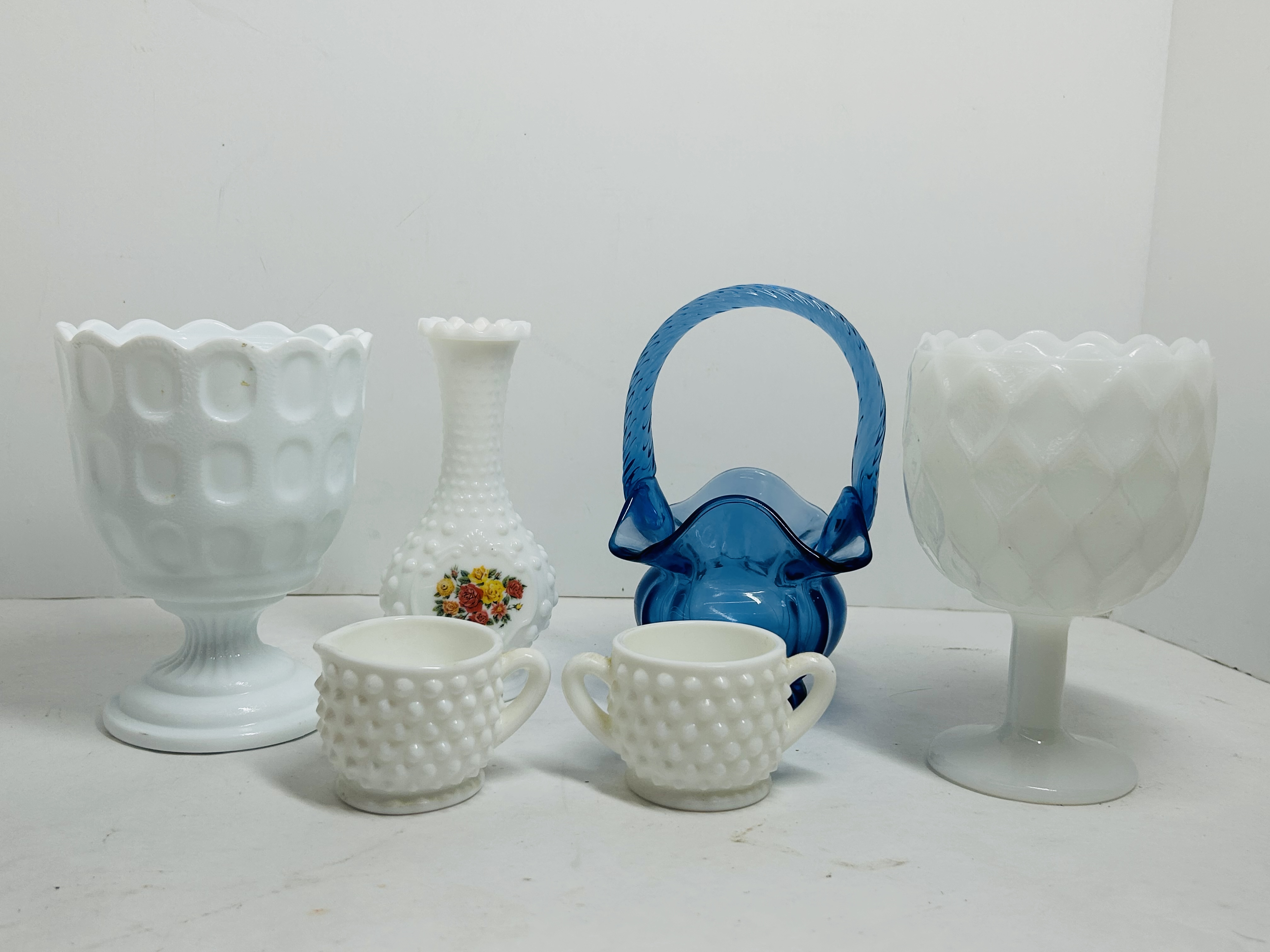 BRODY AND ASSORTED VINTAGE GLASSWARE, 1960S